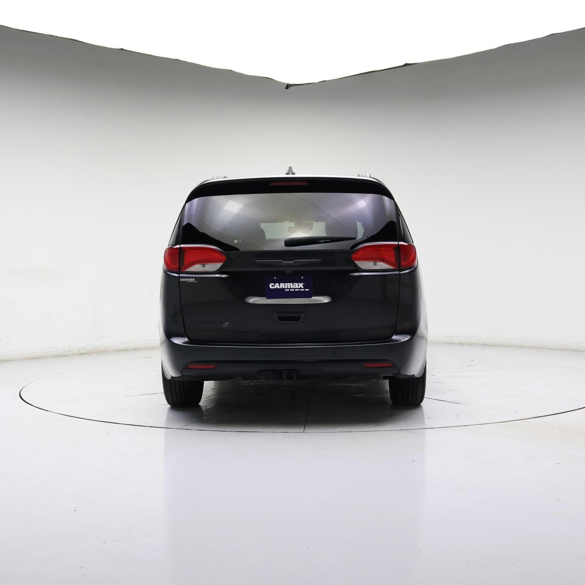 Thumbnail: 2019 Chrysler Pacifica - 6