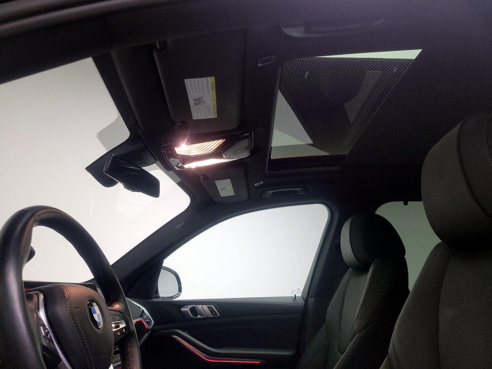 Thumbnail: 2022 BMW X5 - 20