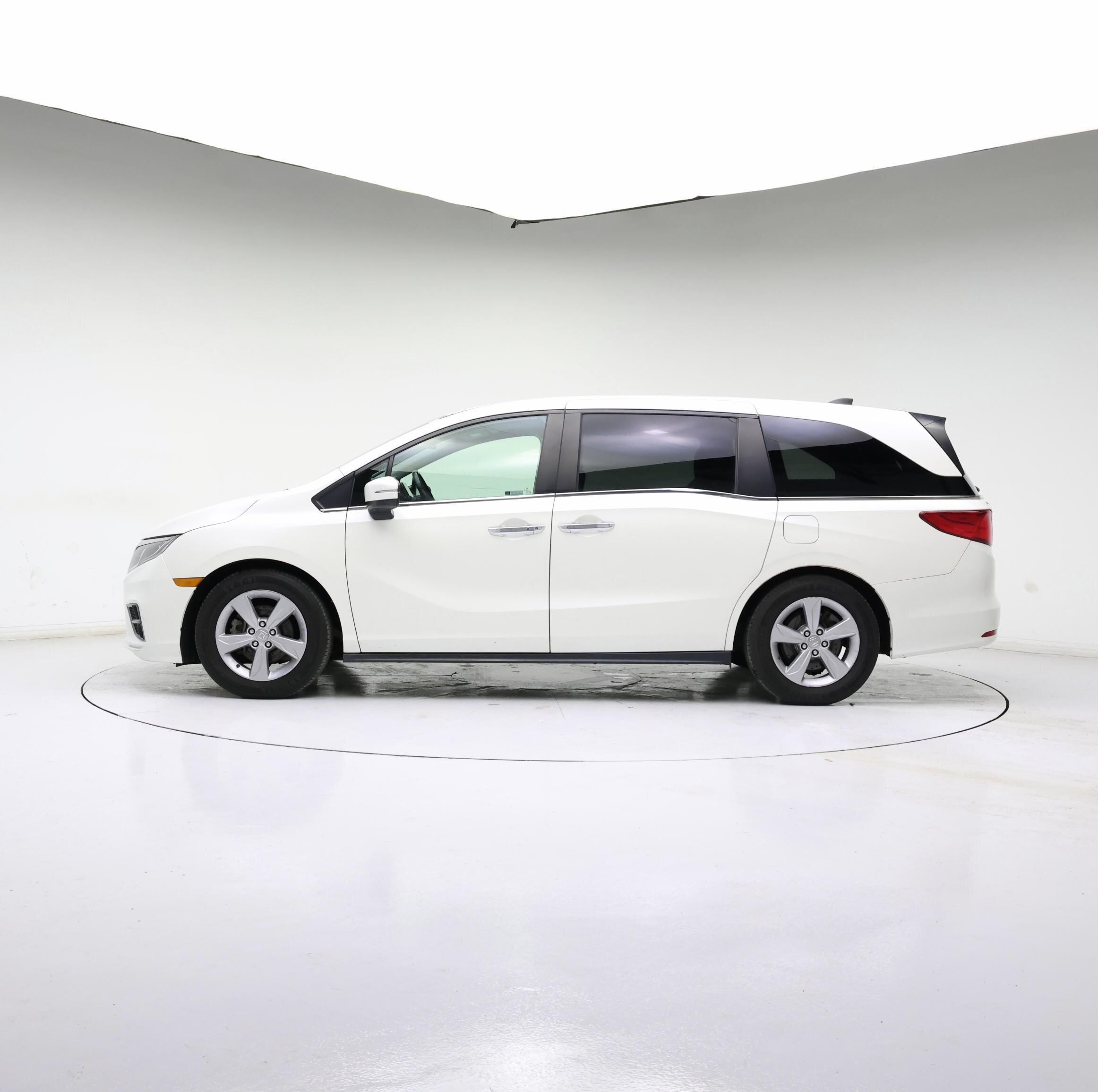 Thumbnail: 2019 Honda Odyssey - 3