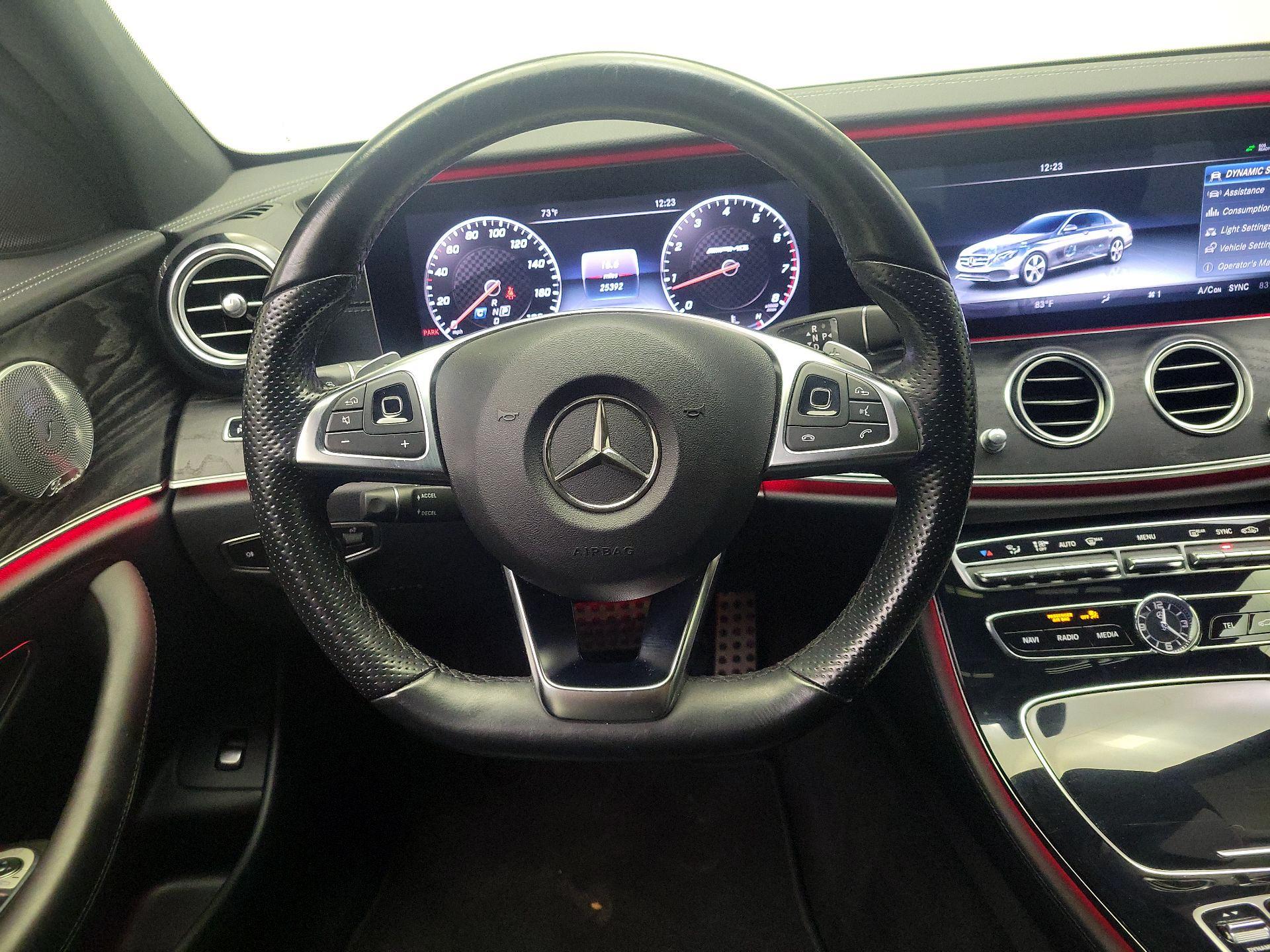 Thumbnail: 2017 Mercedes-Benz E-Class - 10