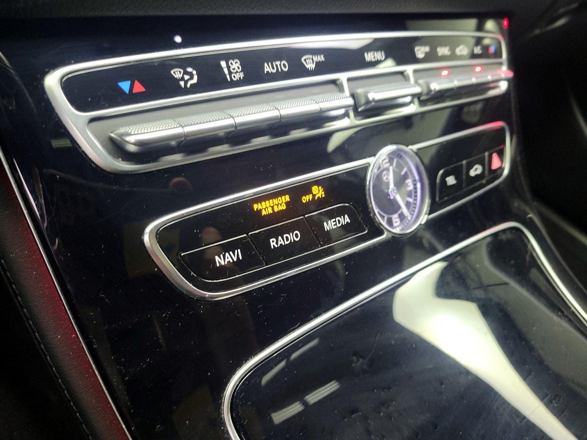 Thumbnail: 2017 Mercedes-Benz E-Class - 17