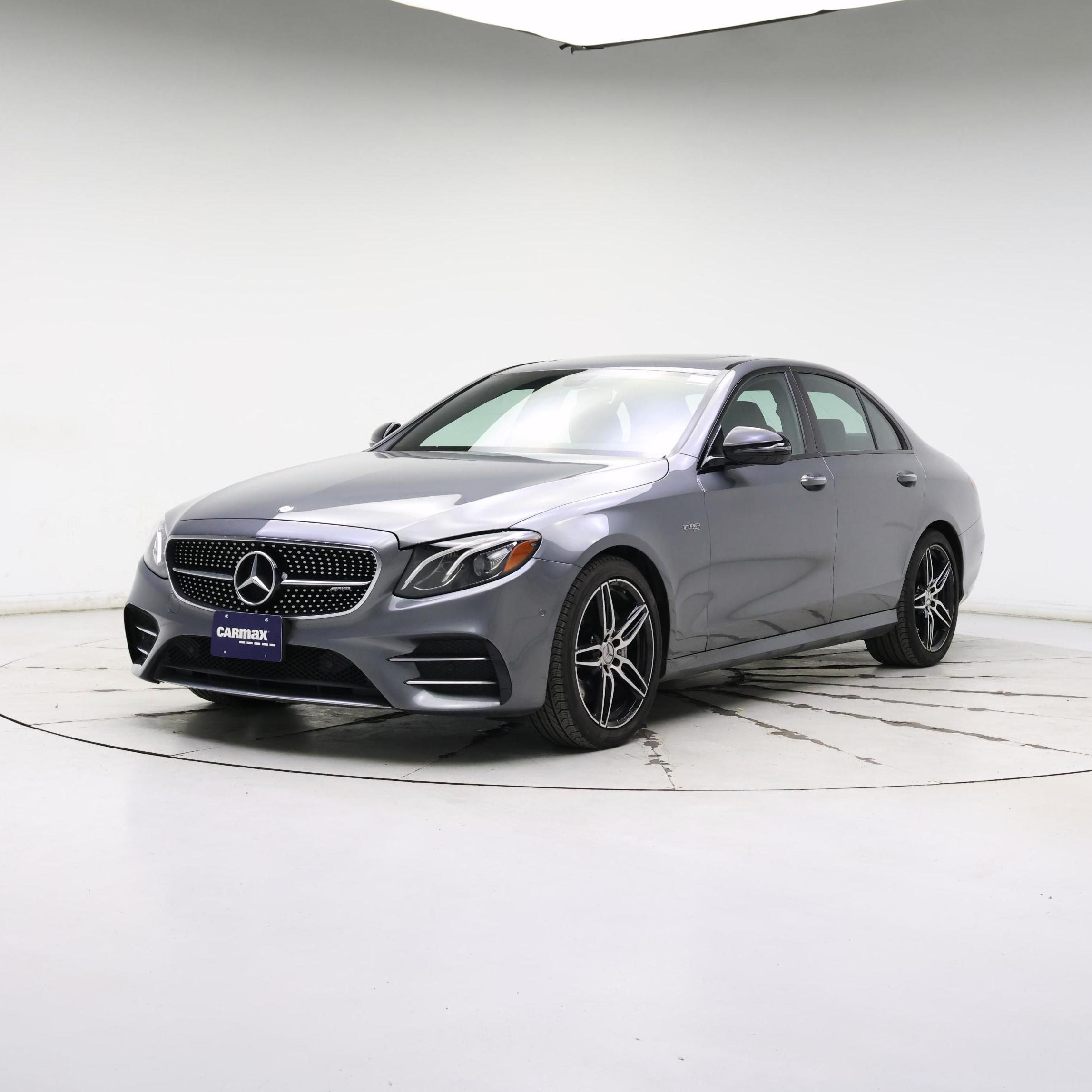 Thumbnail: 2017 Mercedes-Benz E-Class - 4