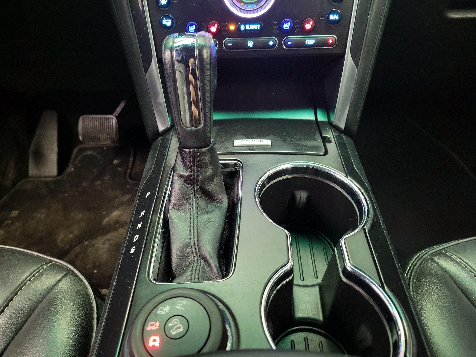 Thumbnail: 2016 Ford Explorer - 18