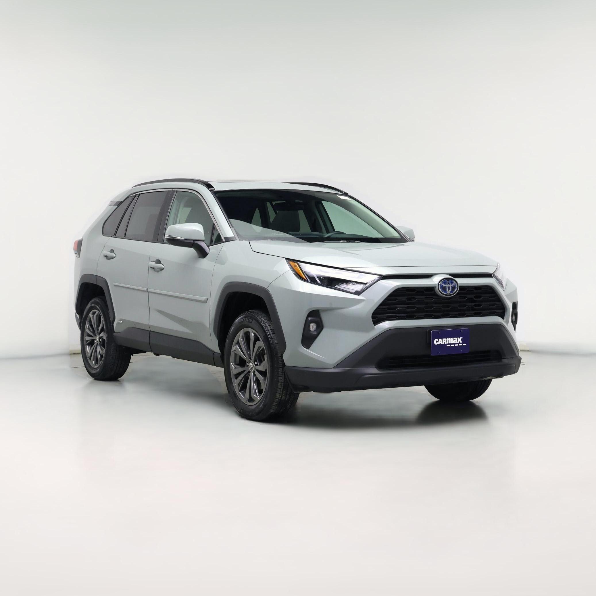 Thumbnail: 2022 Toyota RAV4 - 1