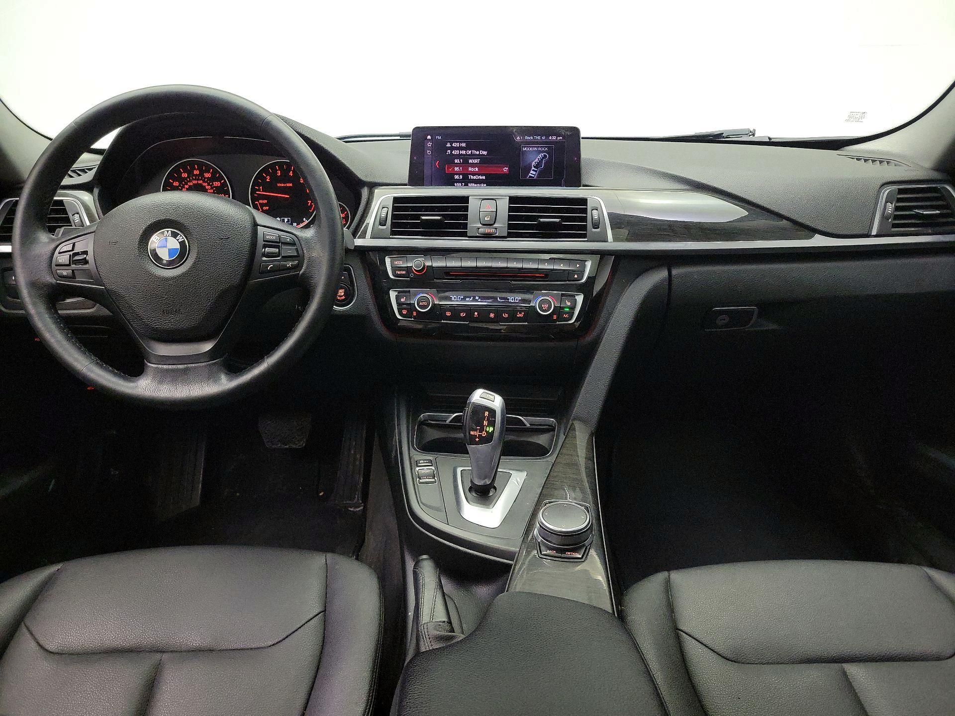 Thumbnail: 2018 BMW 3 Series - 9