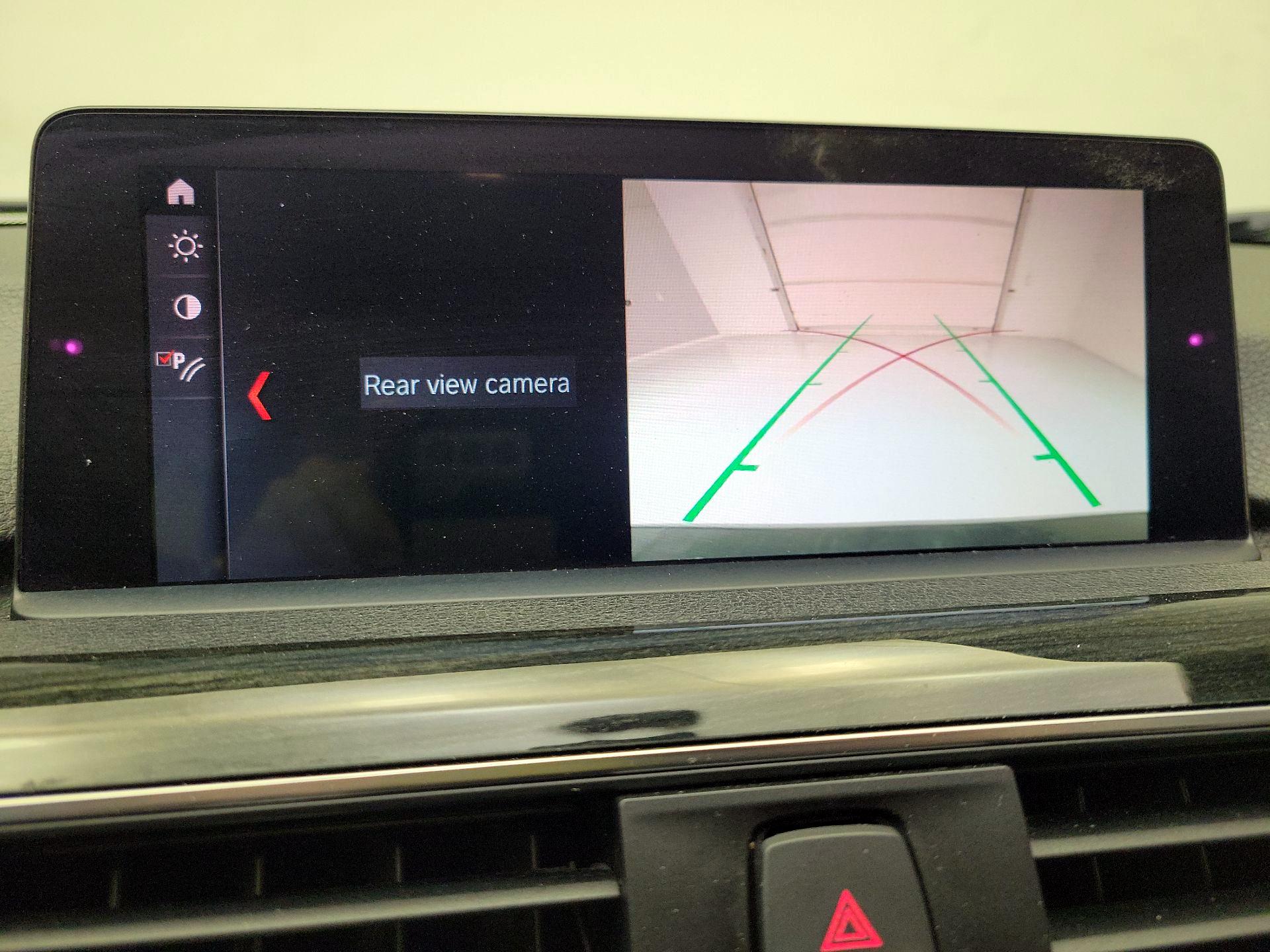 Thumbnail: 2018 BMW 3 Series - 13