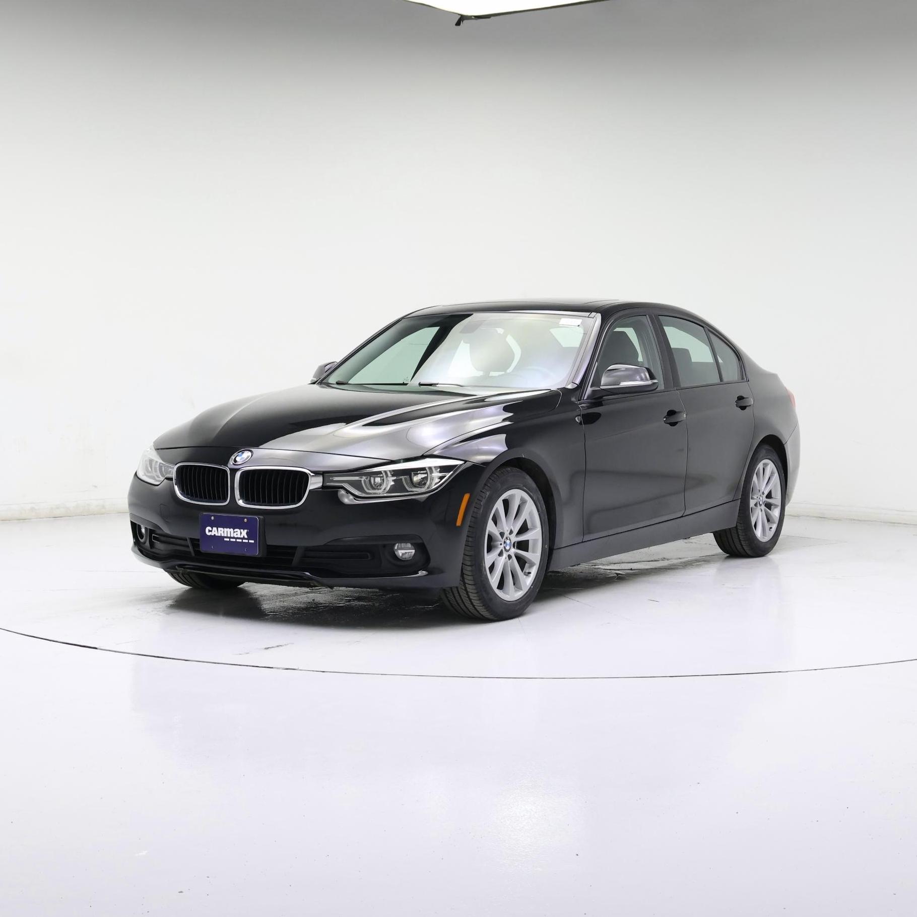 Thumbnail: 2018 BMW 3 Series - 4