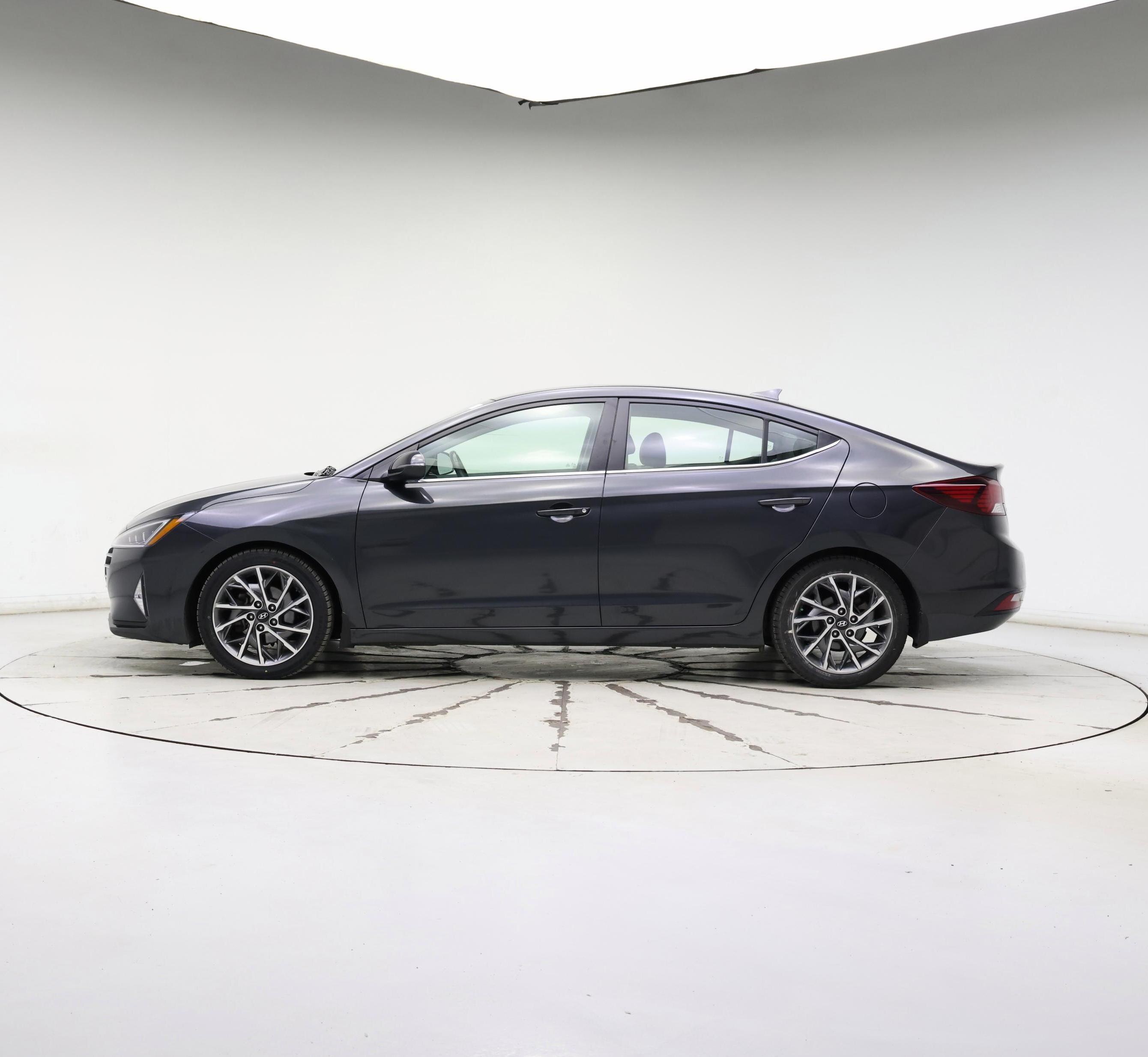 Thumbnail: 2020 Hyundai Elantra - 3