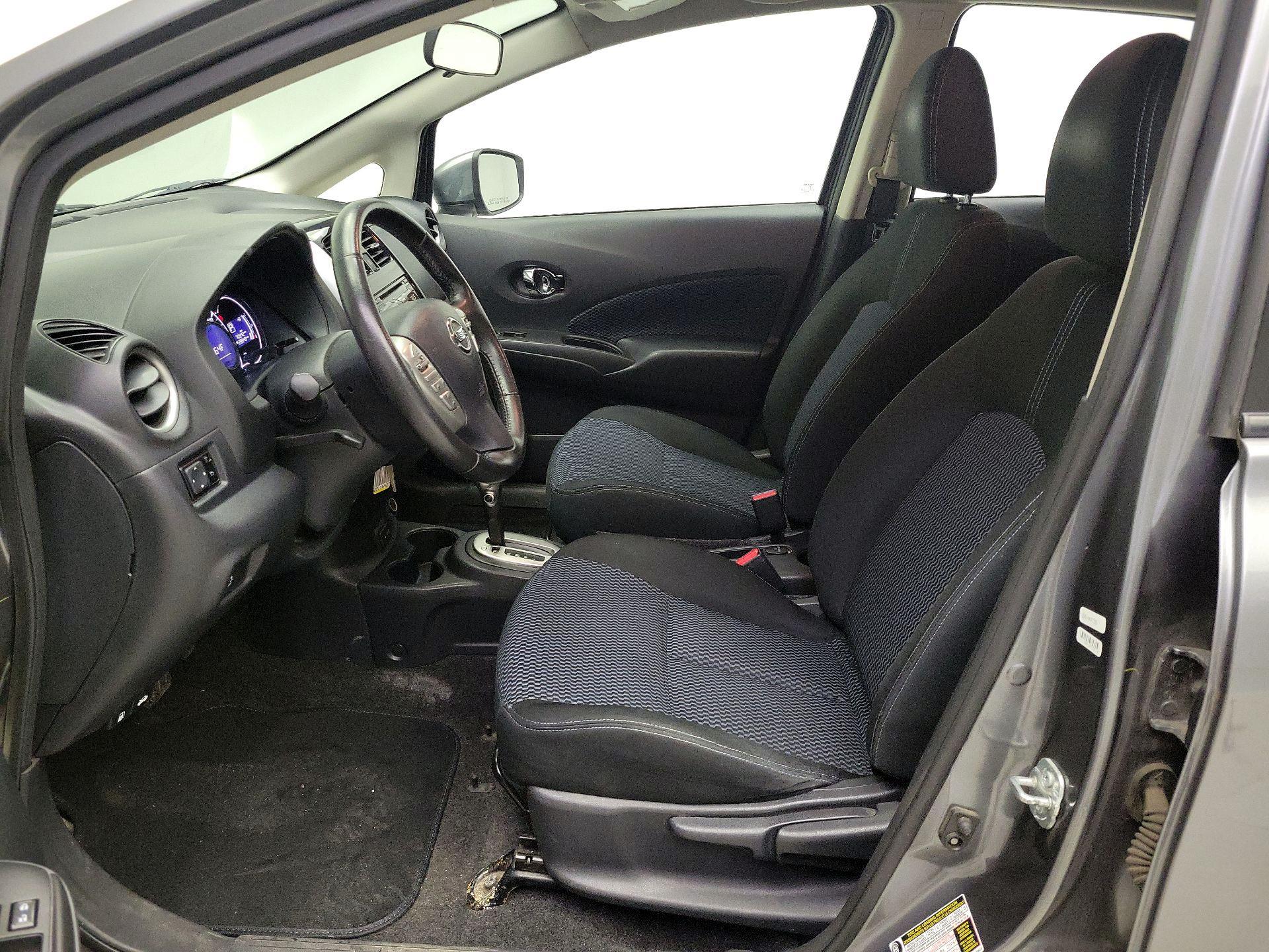 Thumbnail: 2017 Nissan Versa Note - 11