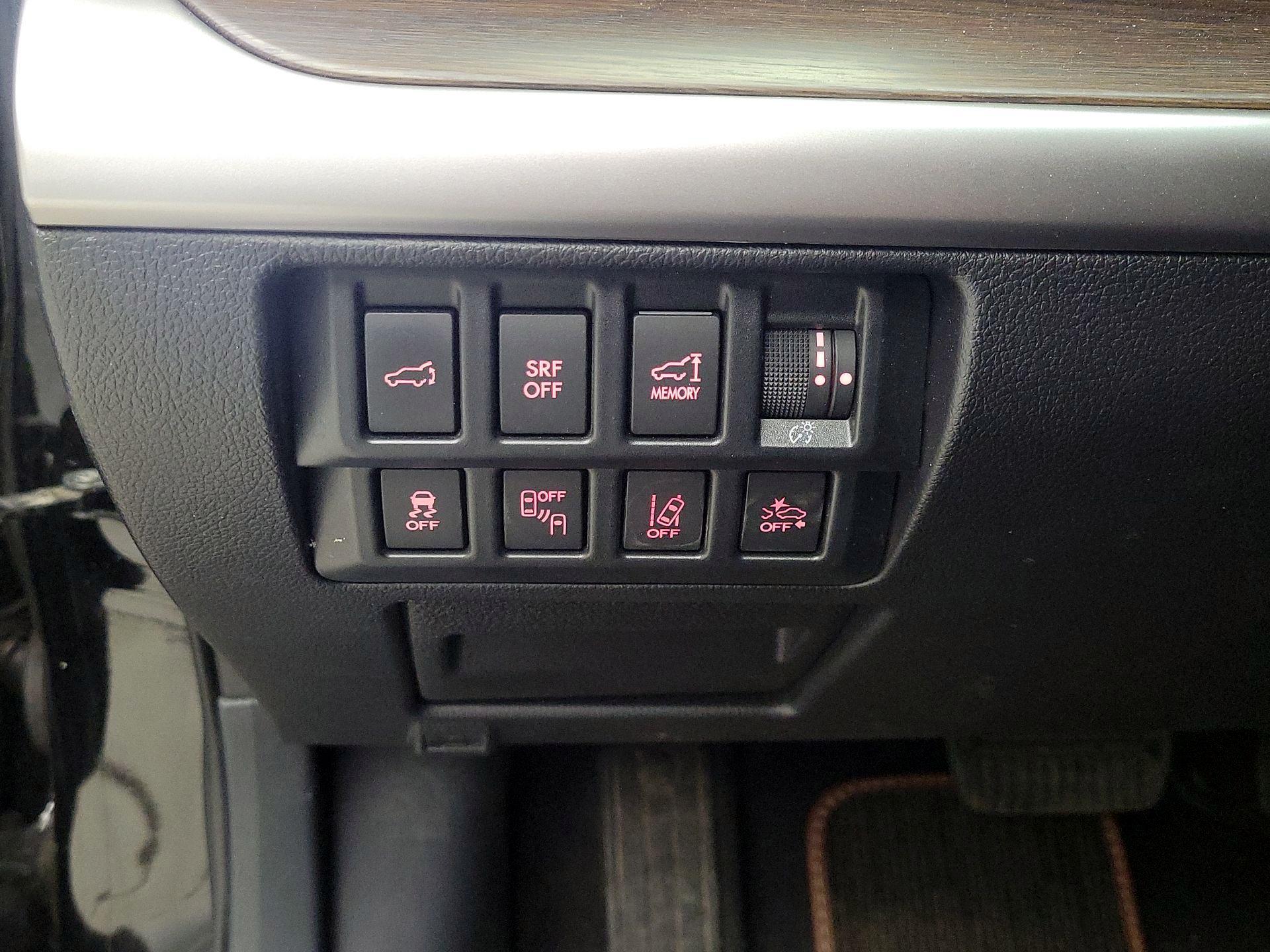 Thumbnail: 2017 Subaru Outback - 13