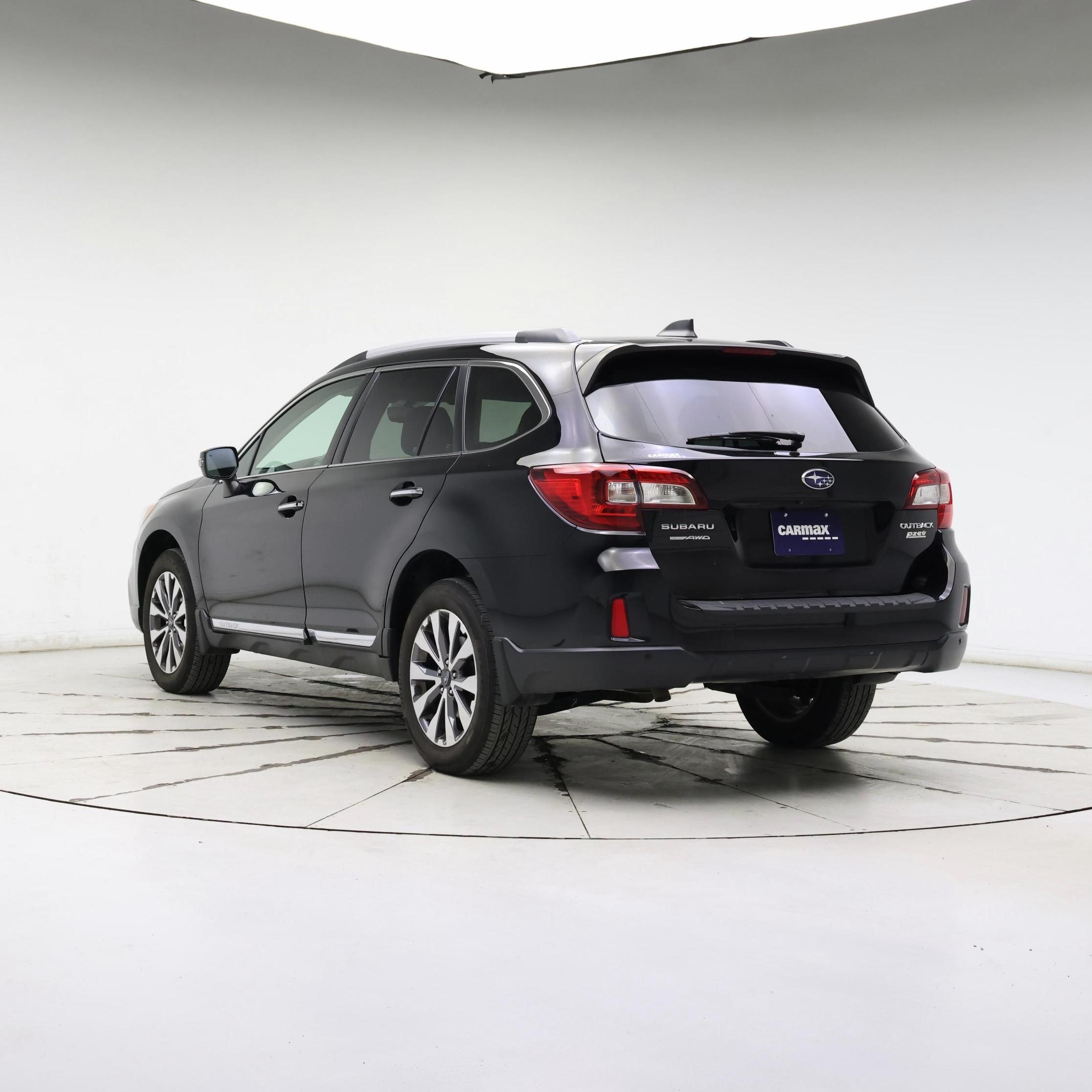 Thumbnail: 2017 Subaru Outback - 2