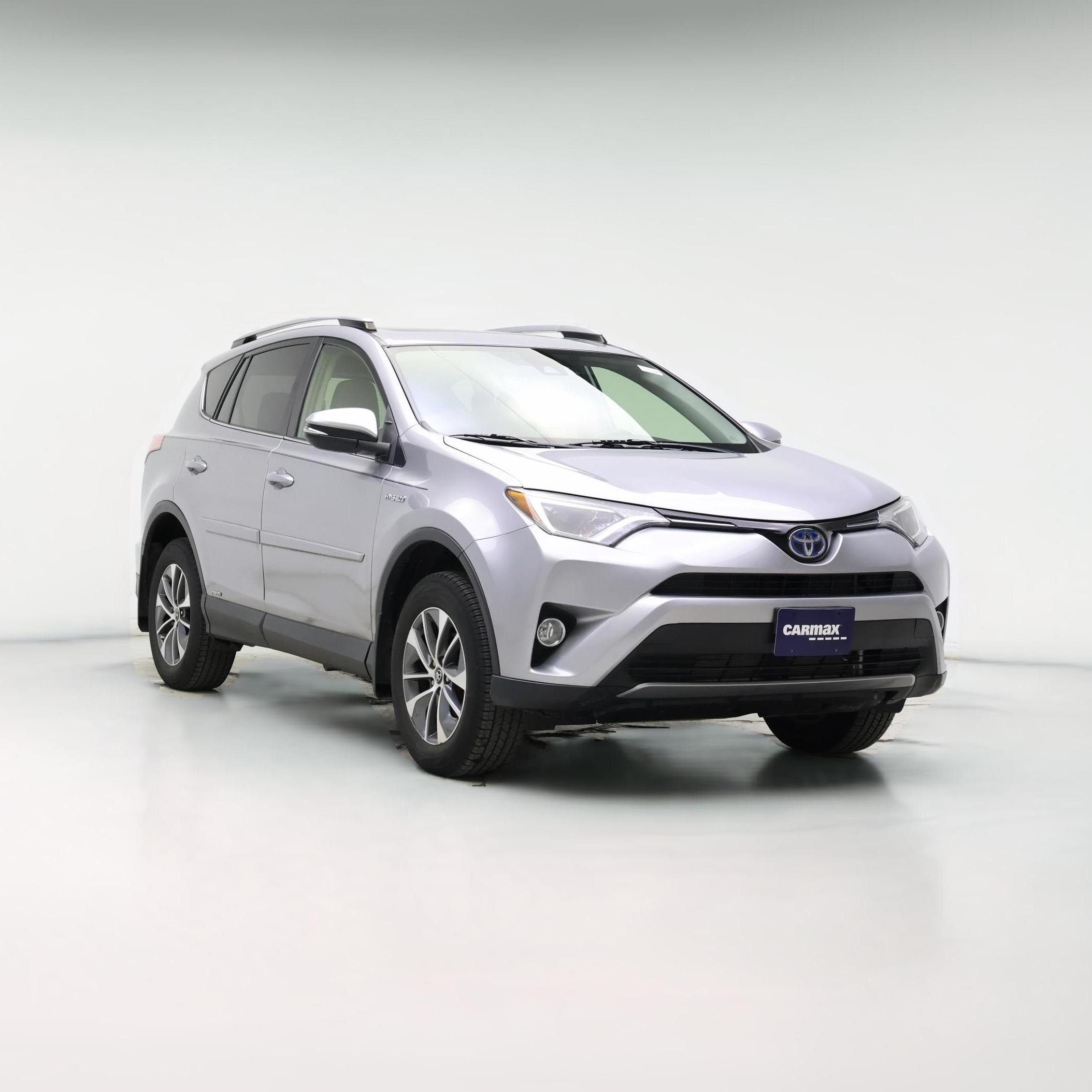 Thumbnail: 2018 Toyota RAV4 - 1
