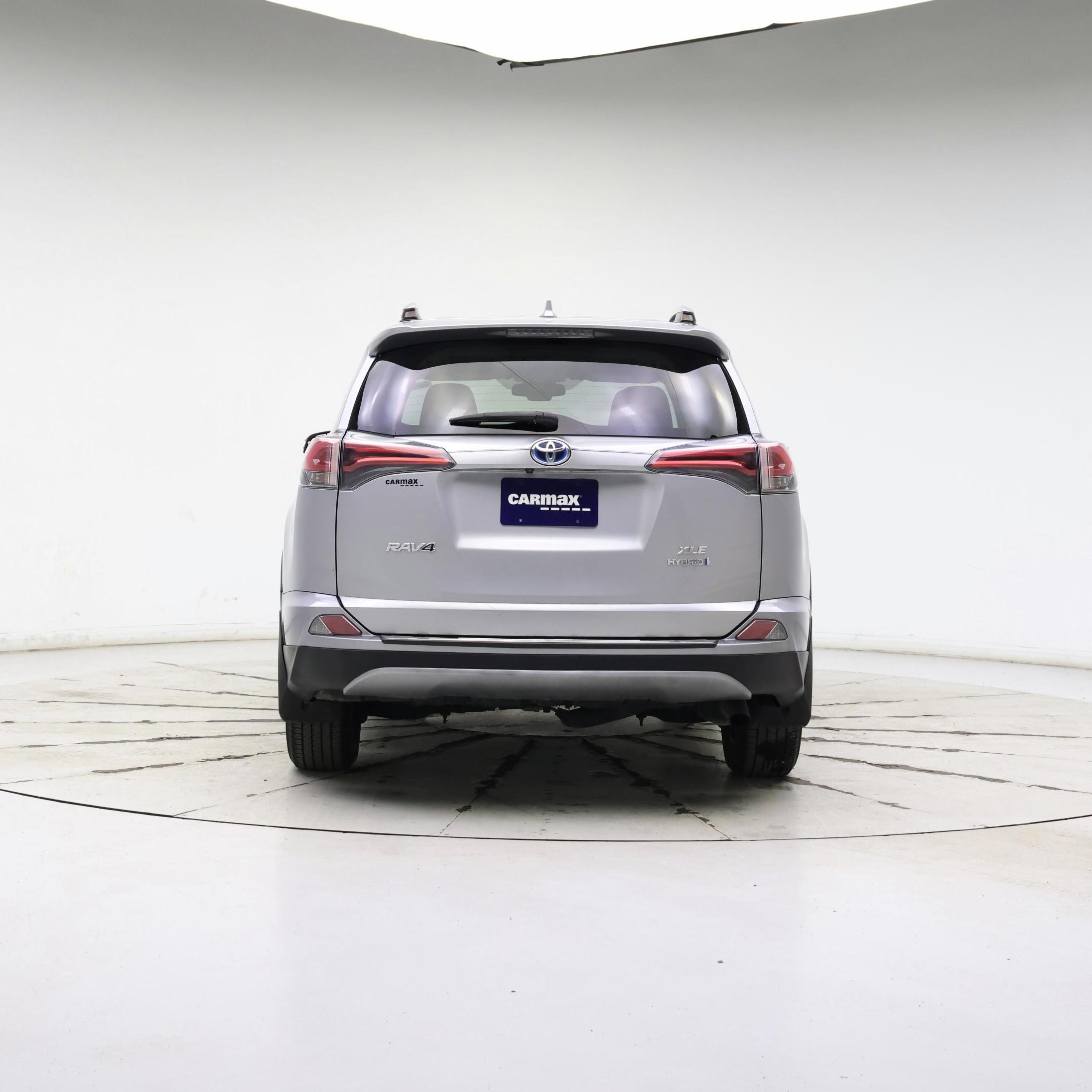 Thumbnail: 2018 Toyota RAV4 - 6