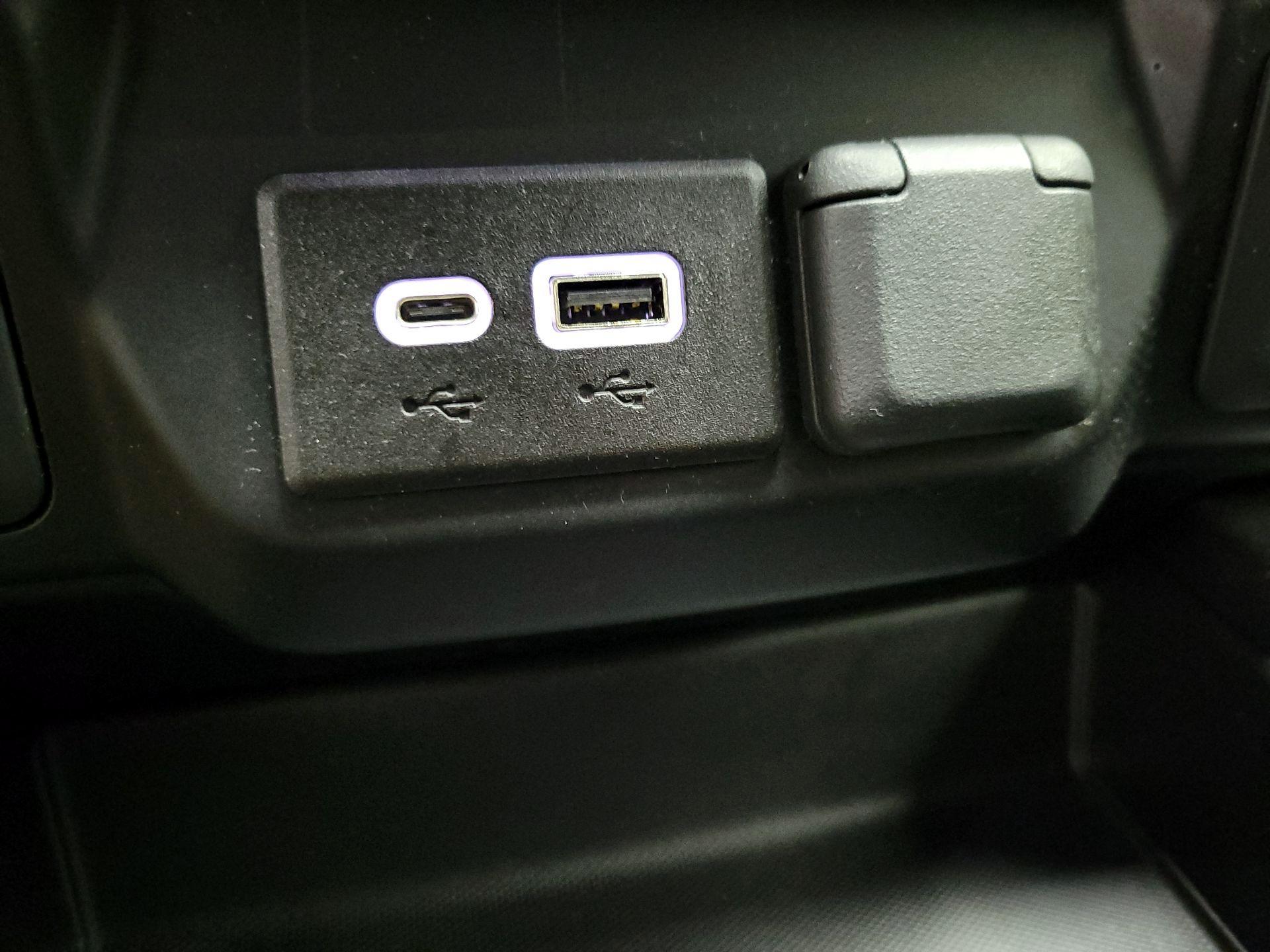 Thumbnail: 2021 GMC Sierra 1500 - 17