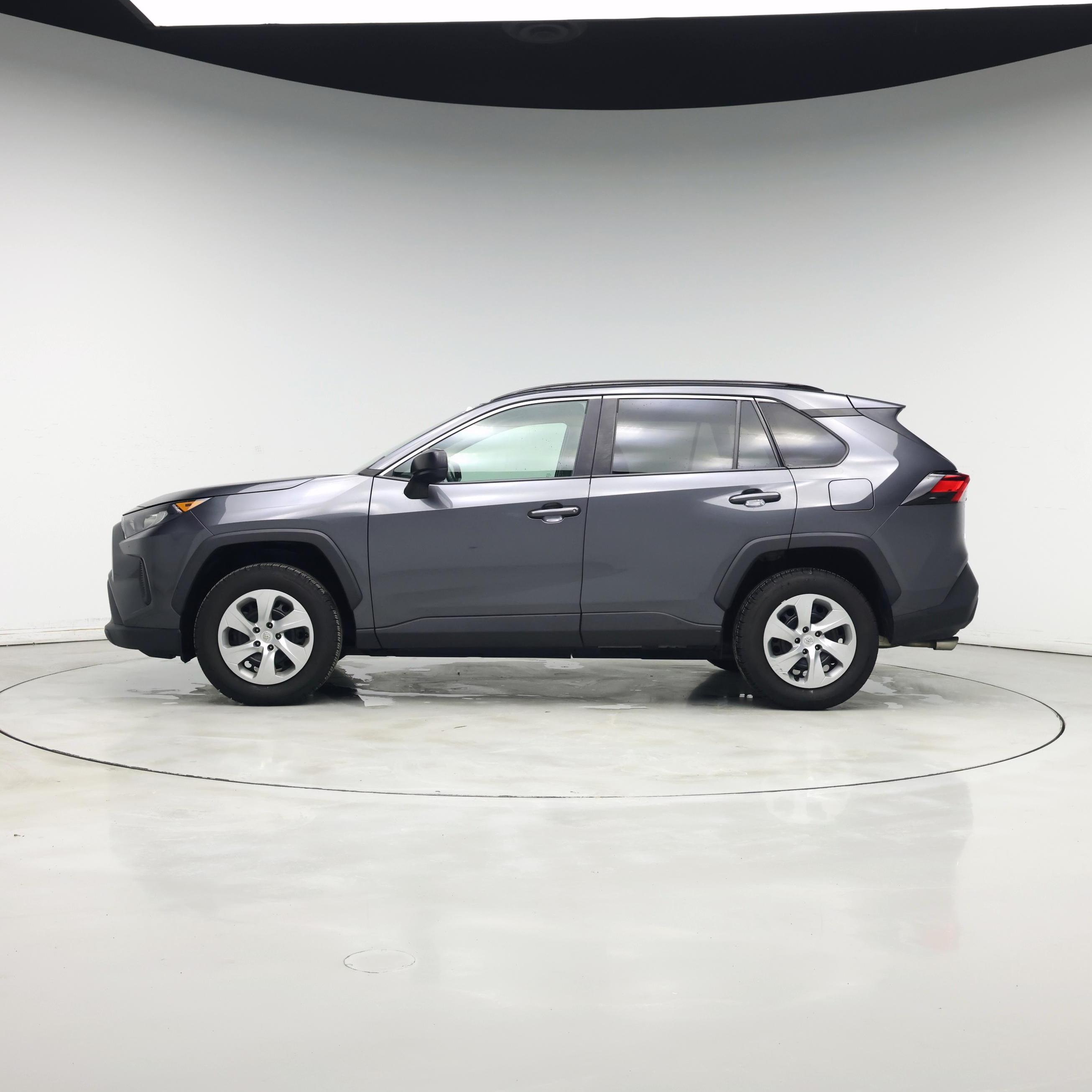 Thumbnail: 2020 Toyota RAV4 - 3