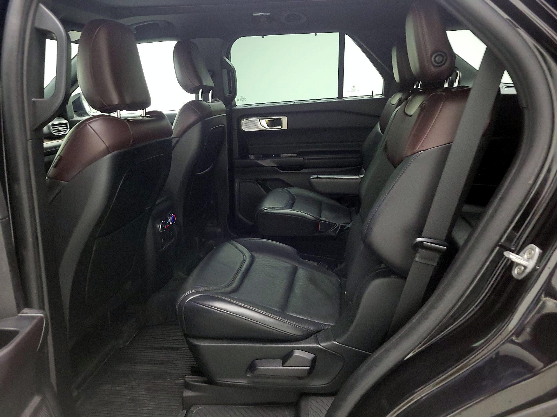 Thumbnail: 2020 Ford Explorer - 20