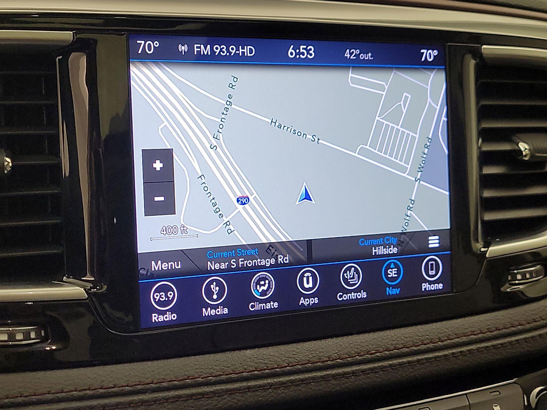 Thumbnail: 2018 Chrysler Pacifica - 14