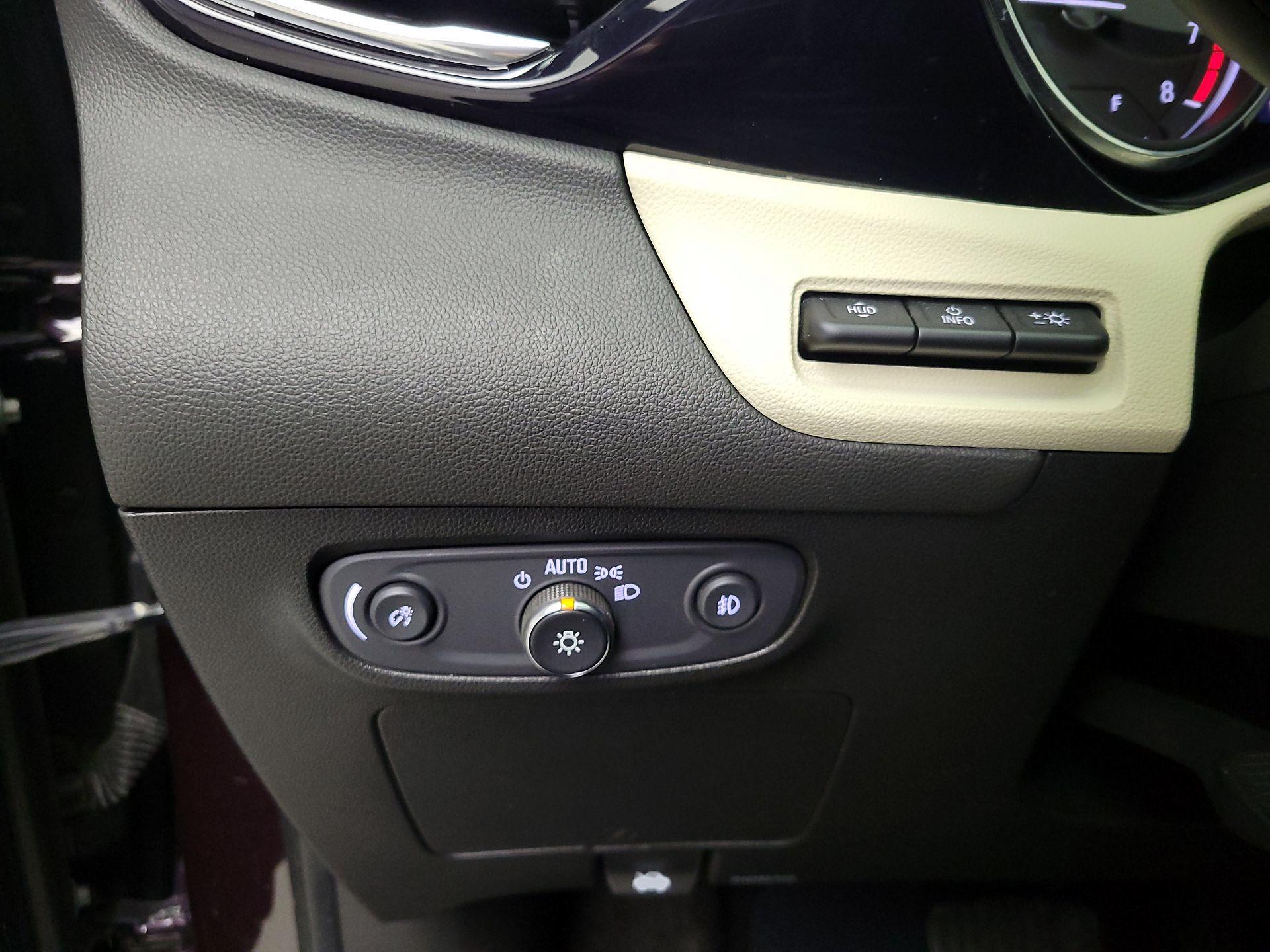 Thumbnail: 2020 Buick Encore GX - 13