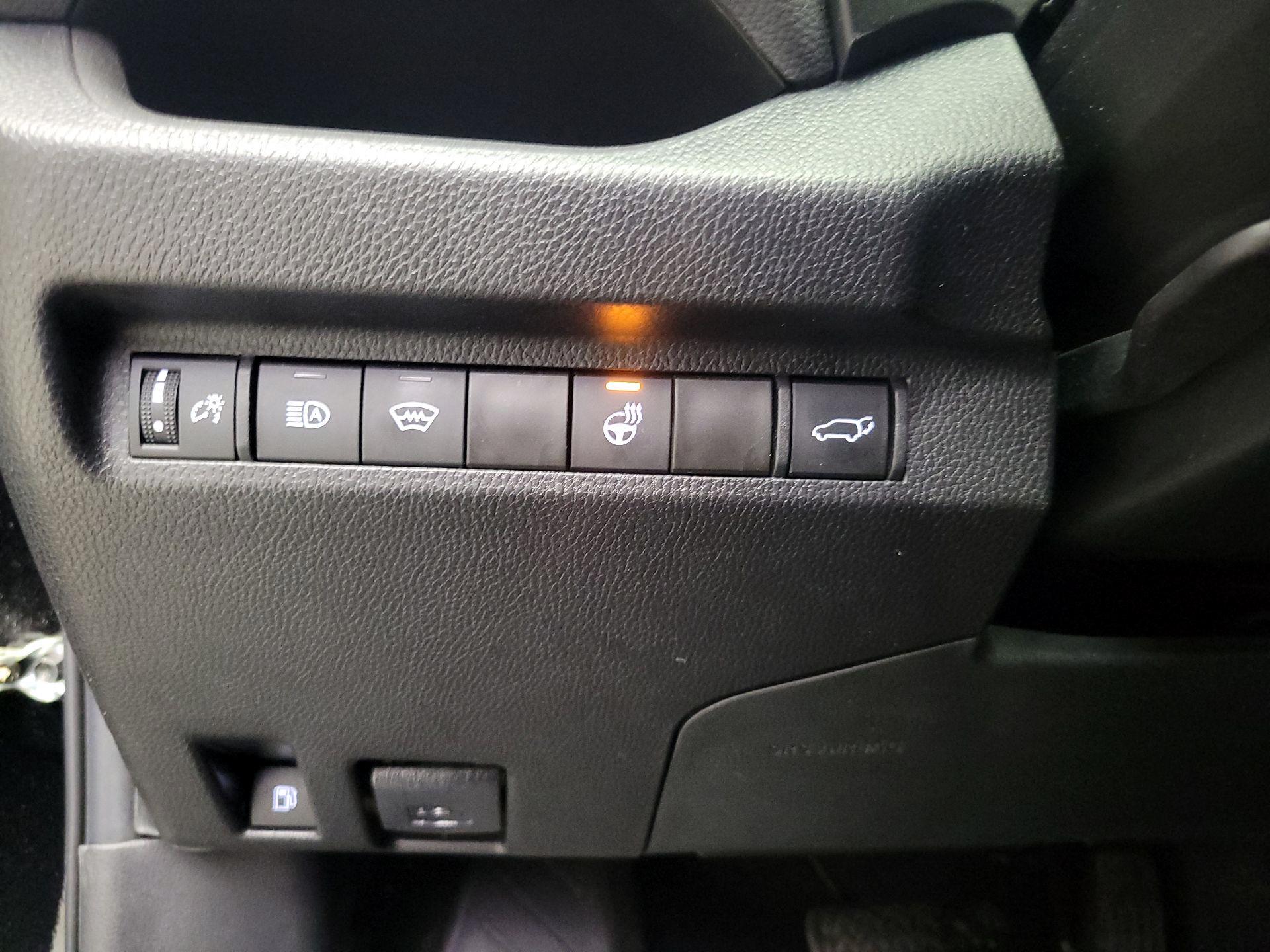 Thumbnail: 2023 Toyota RAV4 - 13