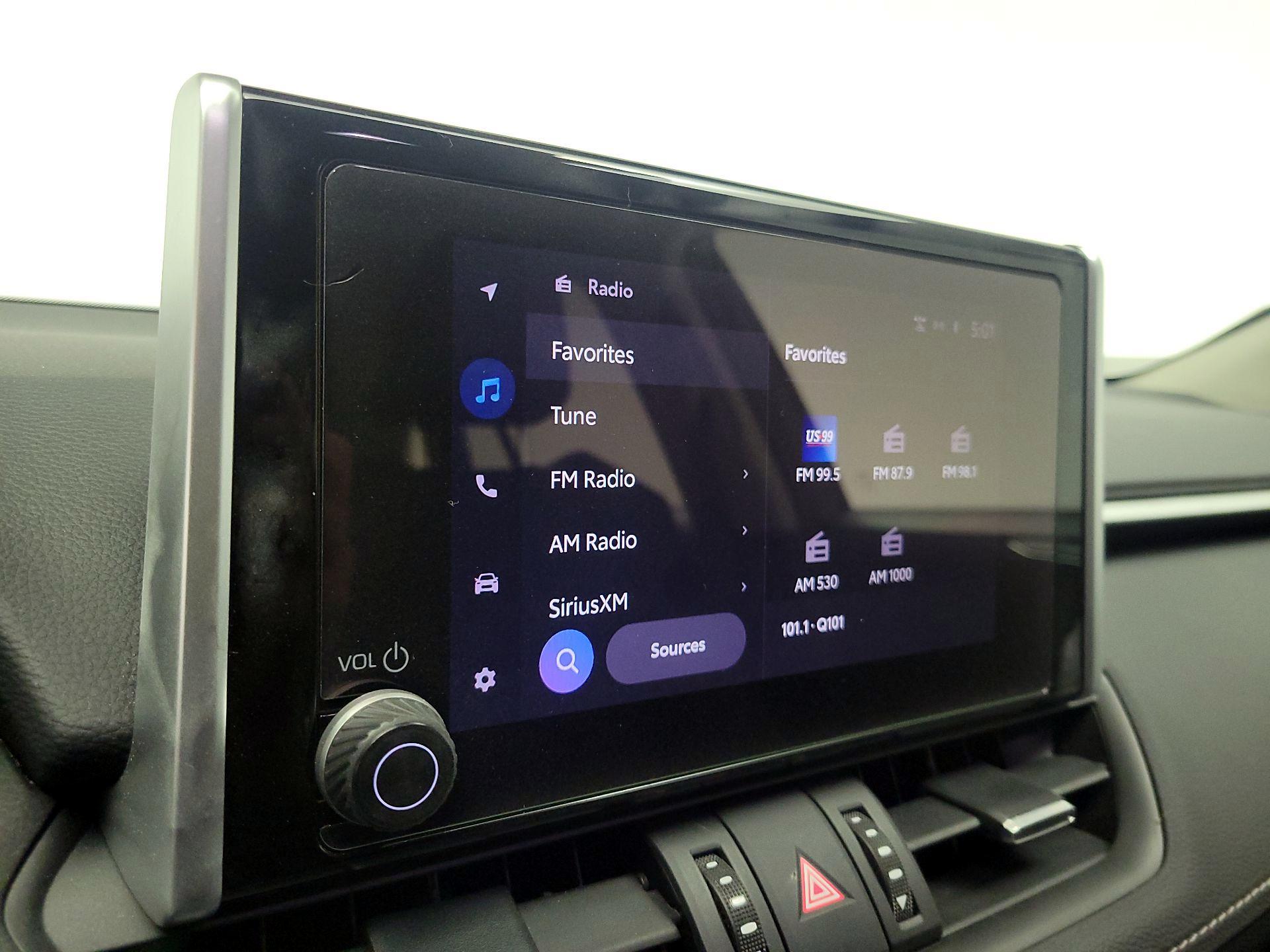 Thumbnail: 2023 Toyota RAV4 - 15