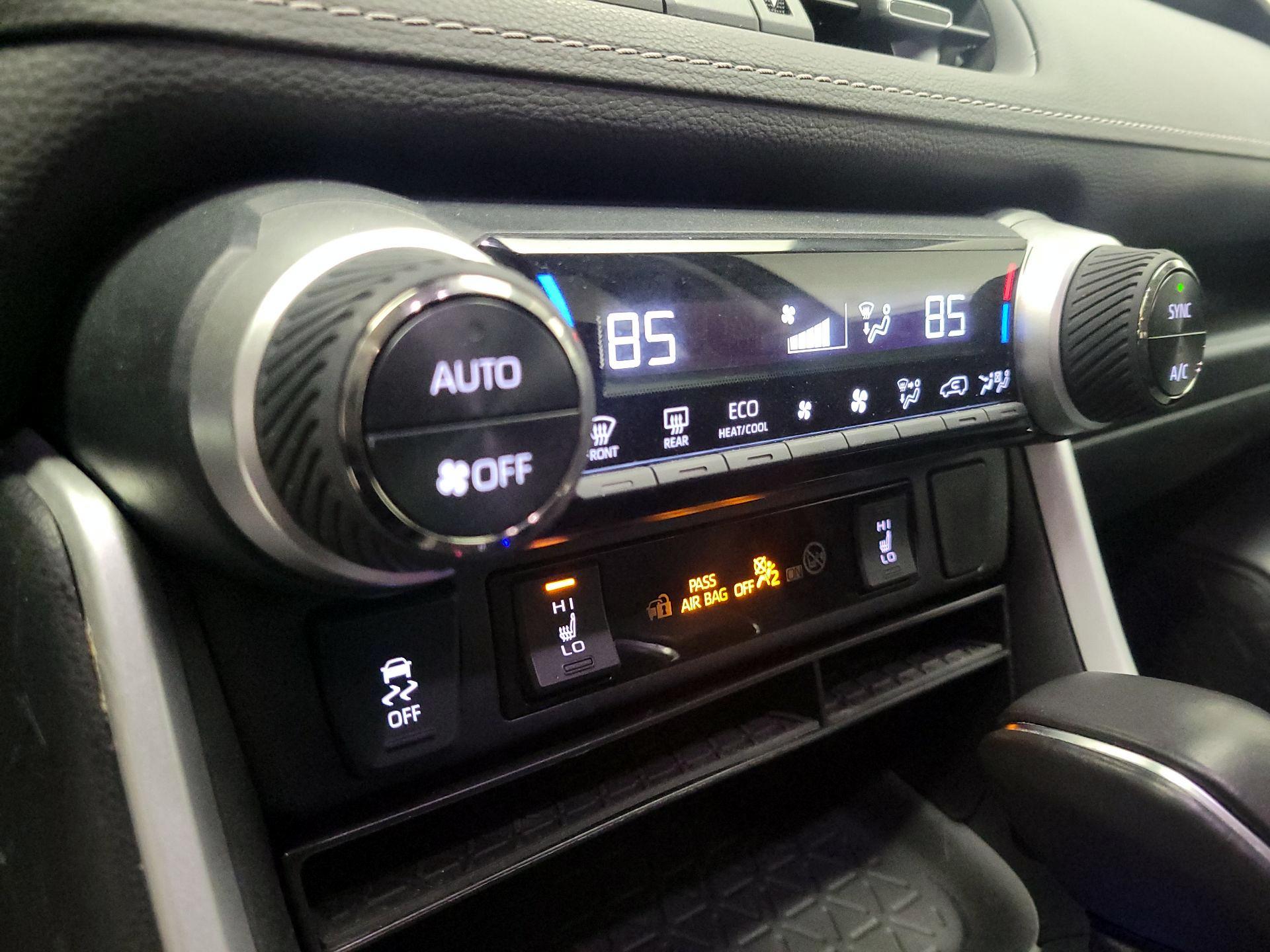 Thumbnail: 2023 Toyota RAV4 - 16