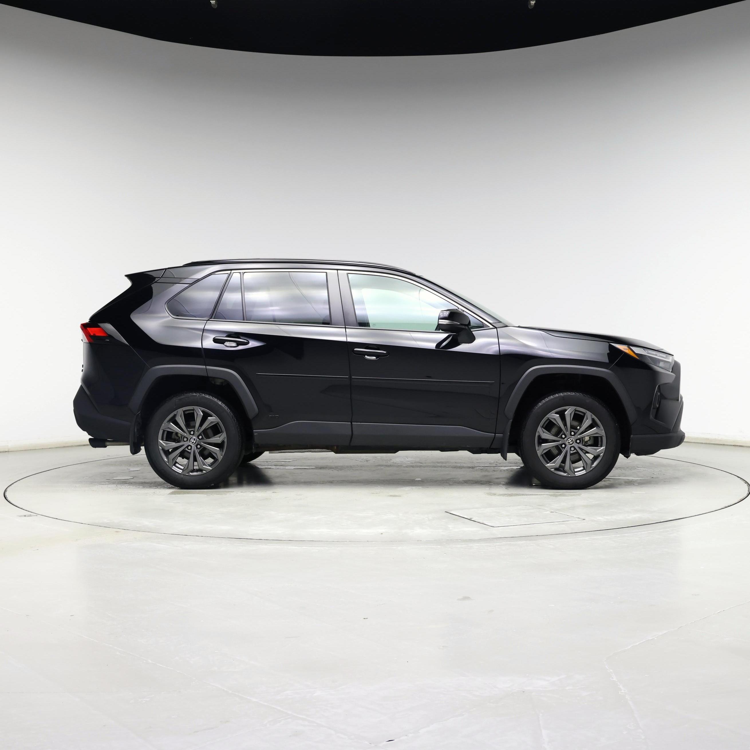 Thumbnail: 2023 Toyota RAV4 - 7