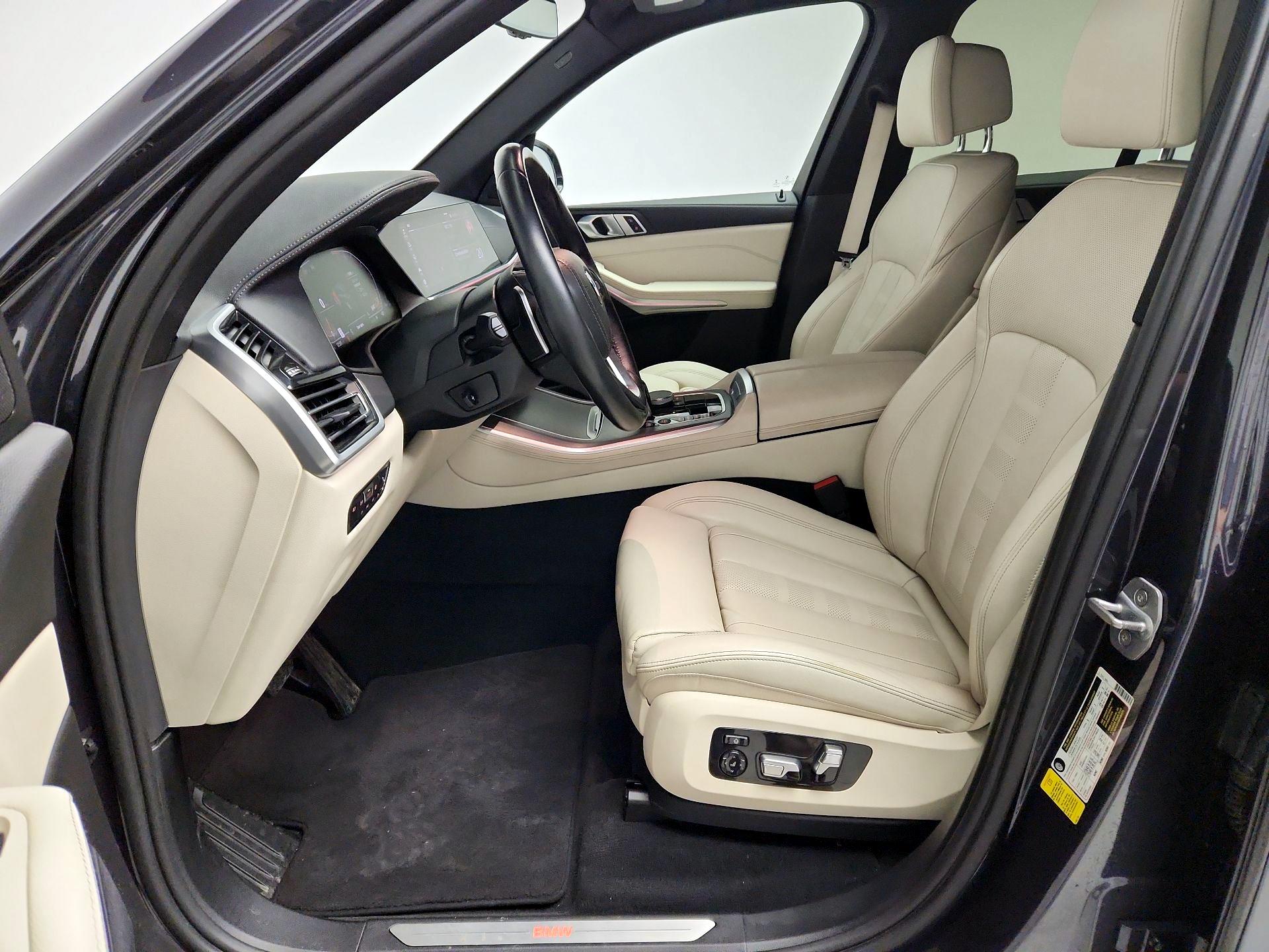 Thumbnail: 2020 BMW X5 - 11