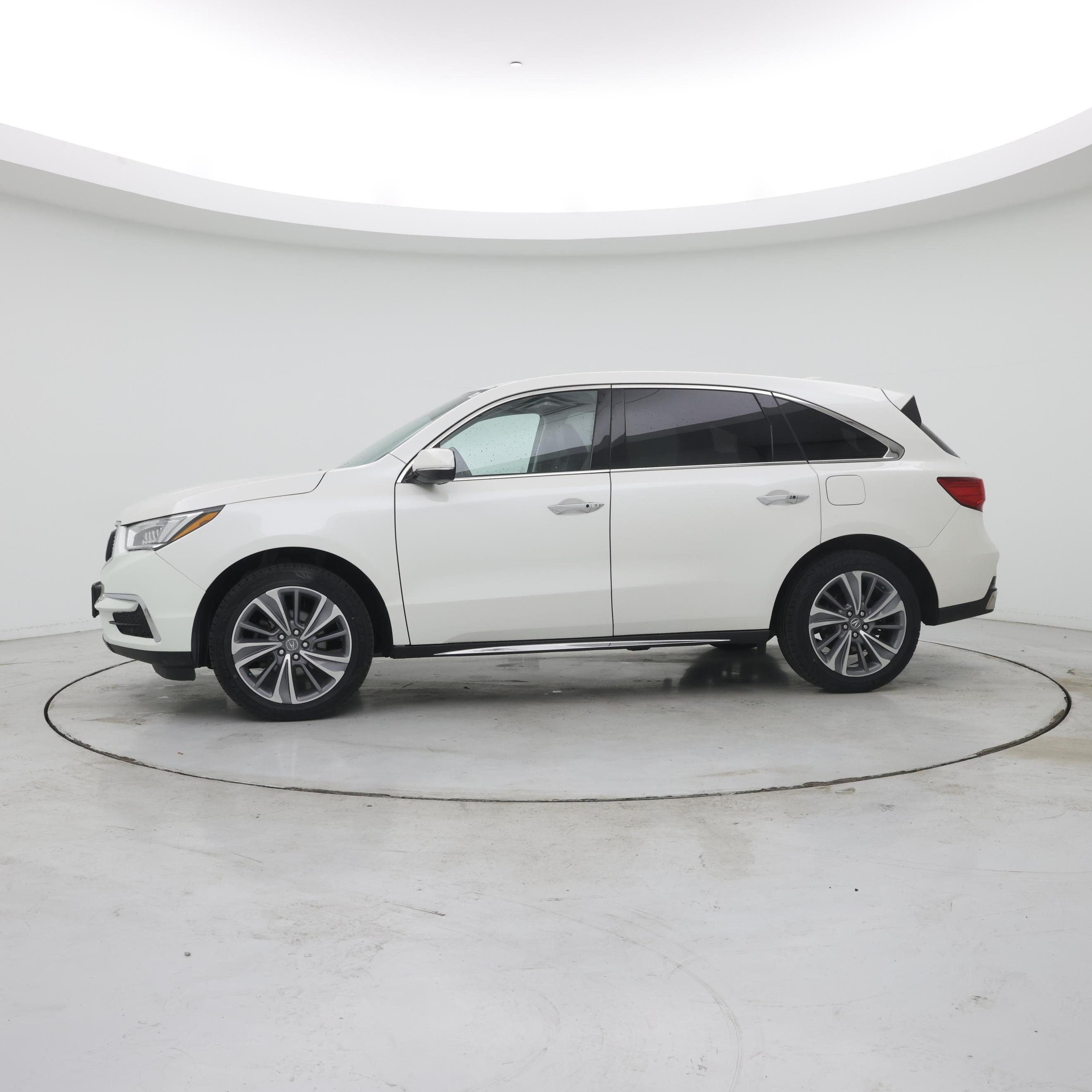 Thumbnail: 2017 Acura MDX - 3