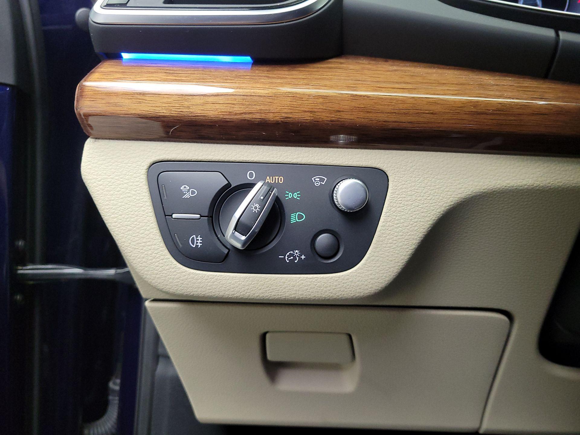 Thumbnail: 2023 Audi Q5 - 13