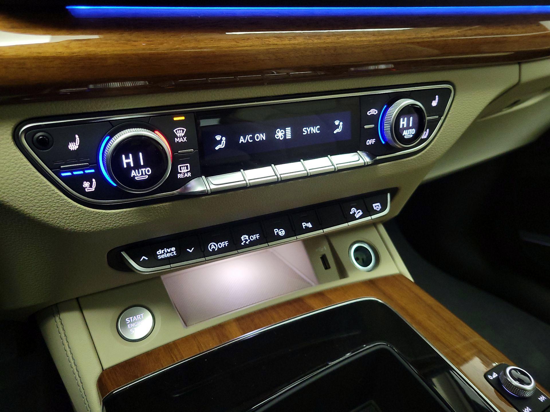 Thumbnail: 2023 Audi Q5 - 17