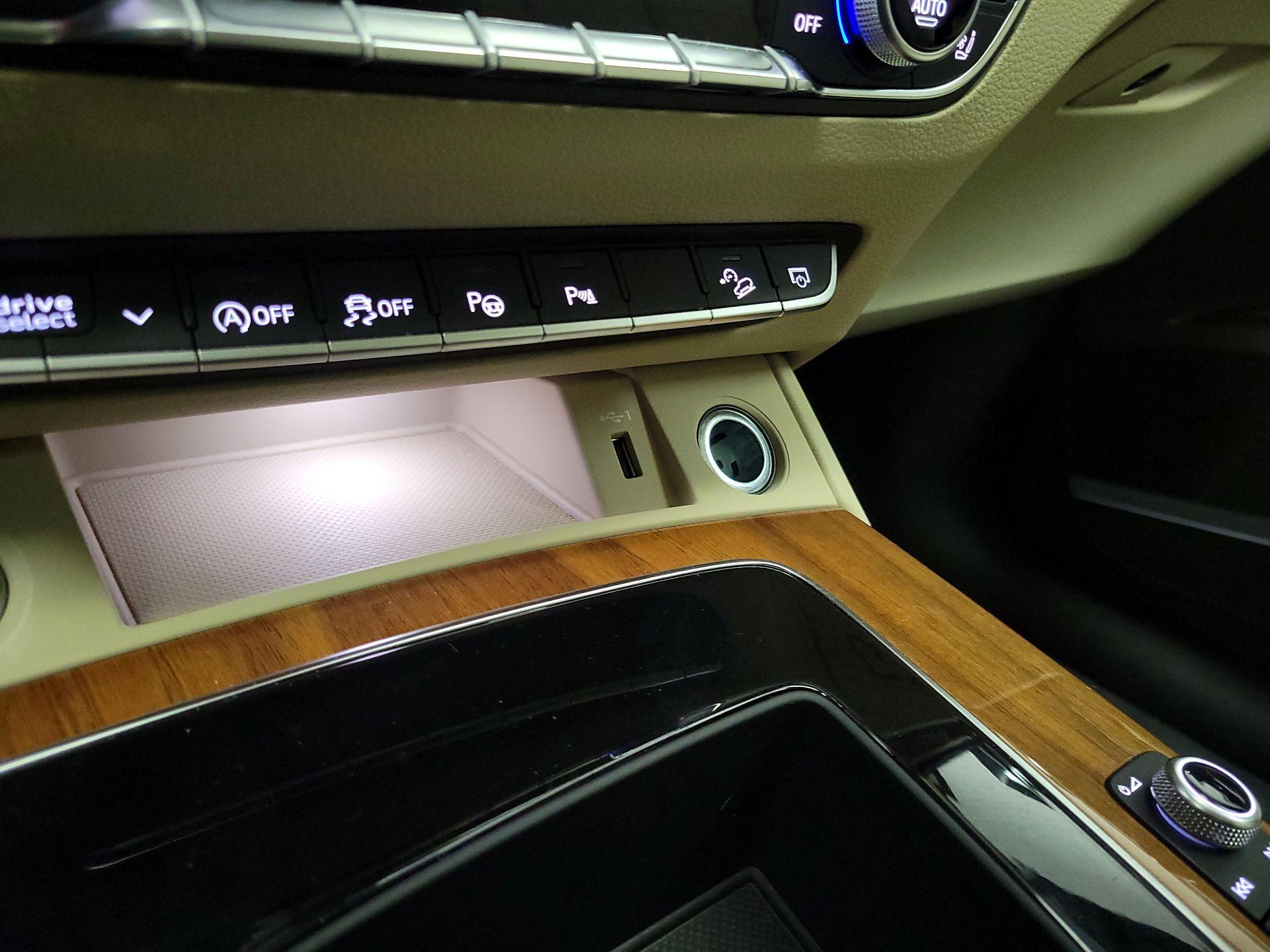 Thumbnail: 2023 Audi Q5 - 19