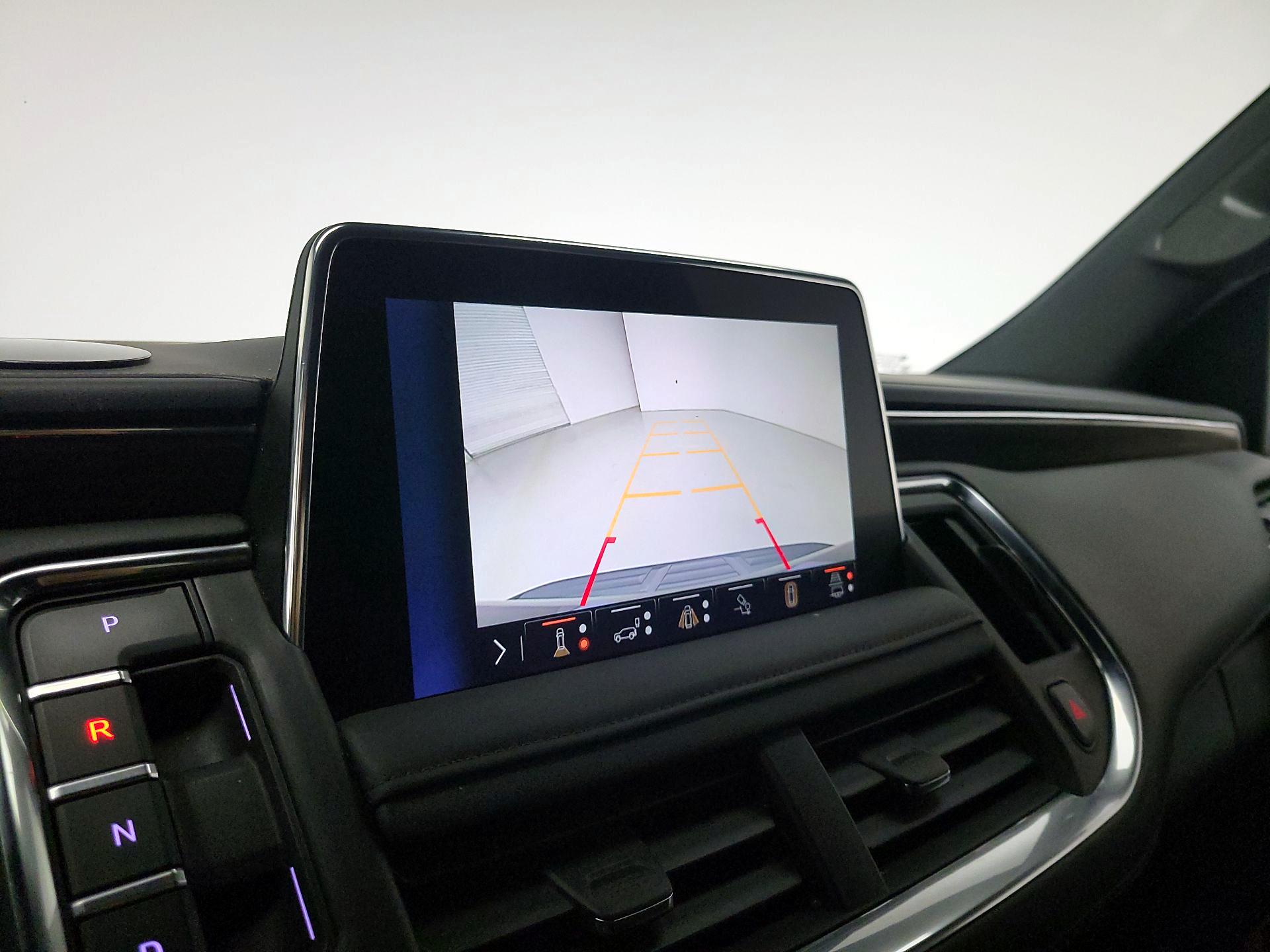 Thumbnail: 2023 Chevrolet Tahoe - 14