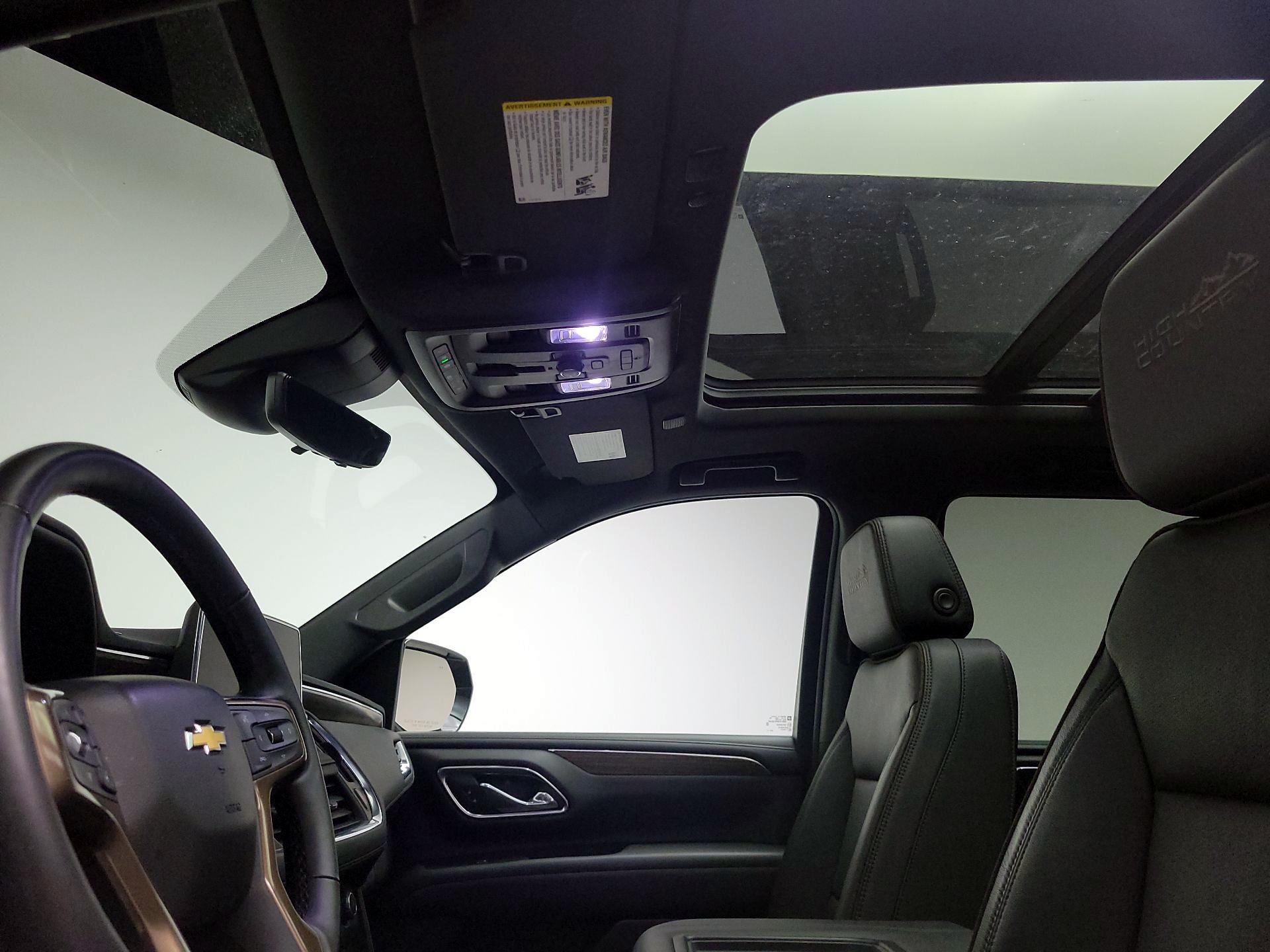 Thumbnail: 2023 Chevrolet Tahoe - 19