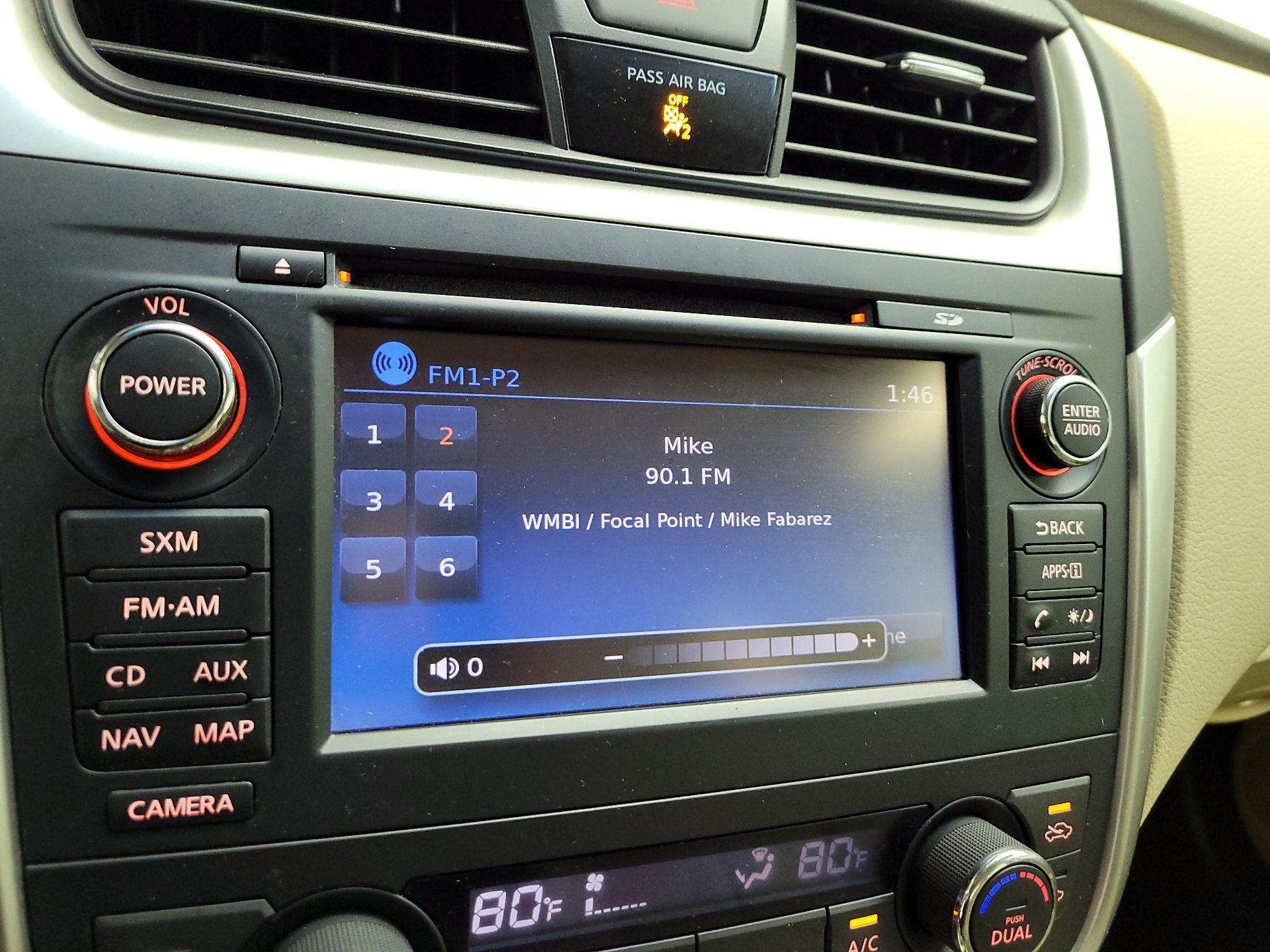 Thumbnail: 2017 Nissan Altima - 15