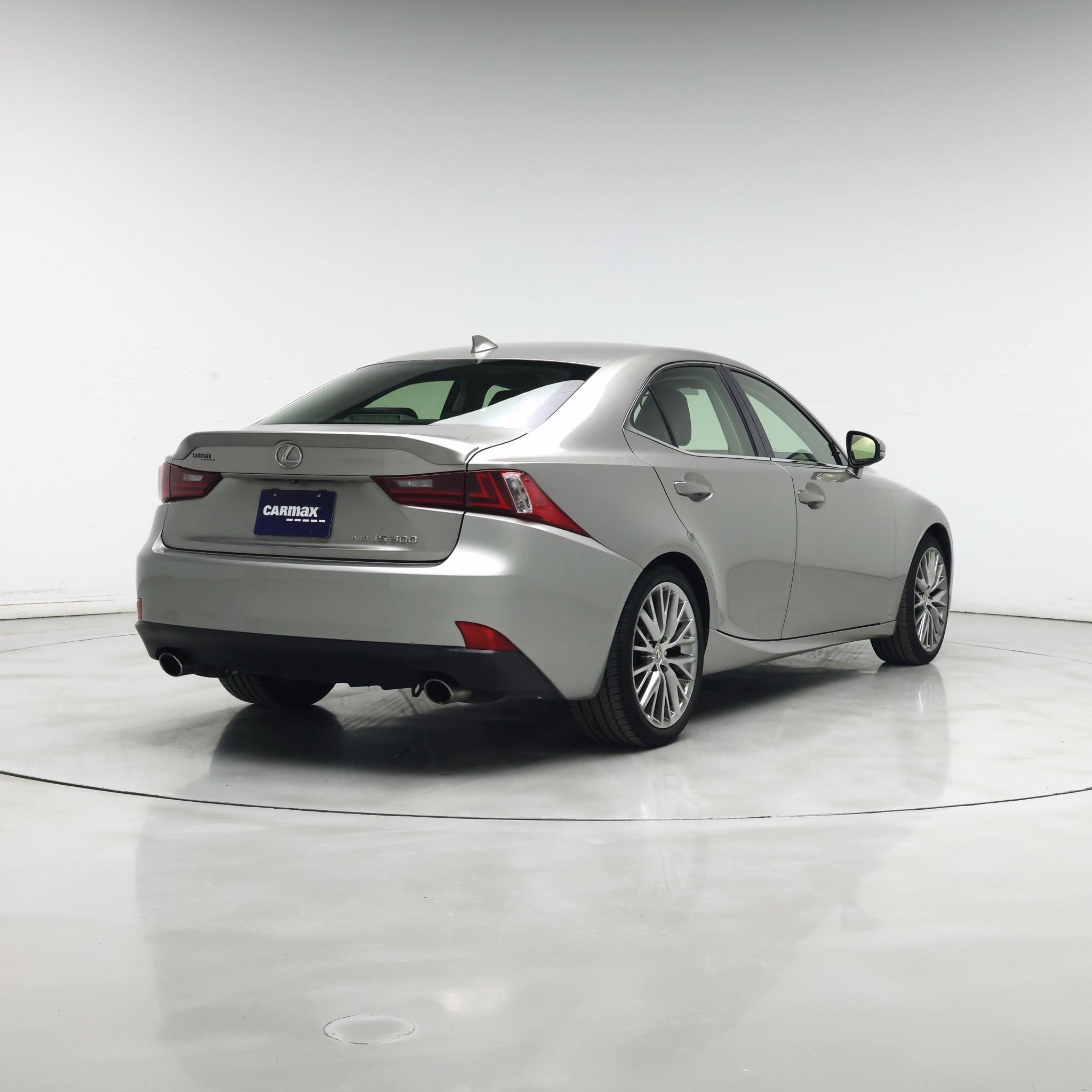 Thumbnail: 2016 Lexus IS - 8