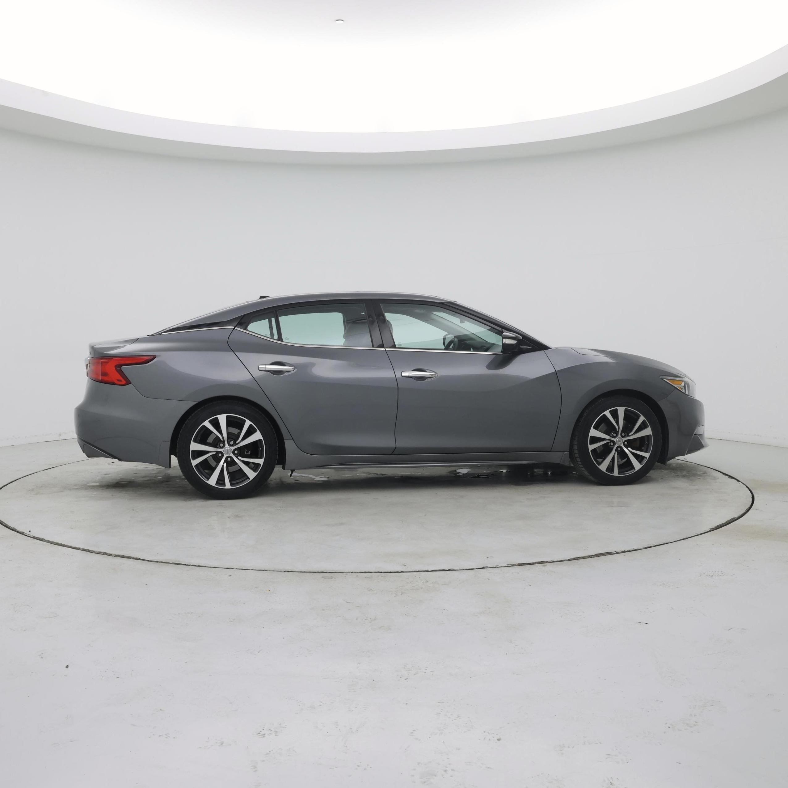 Thumbnail: 2017 Nissan Maxima - 7