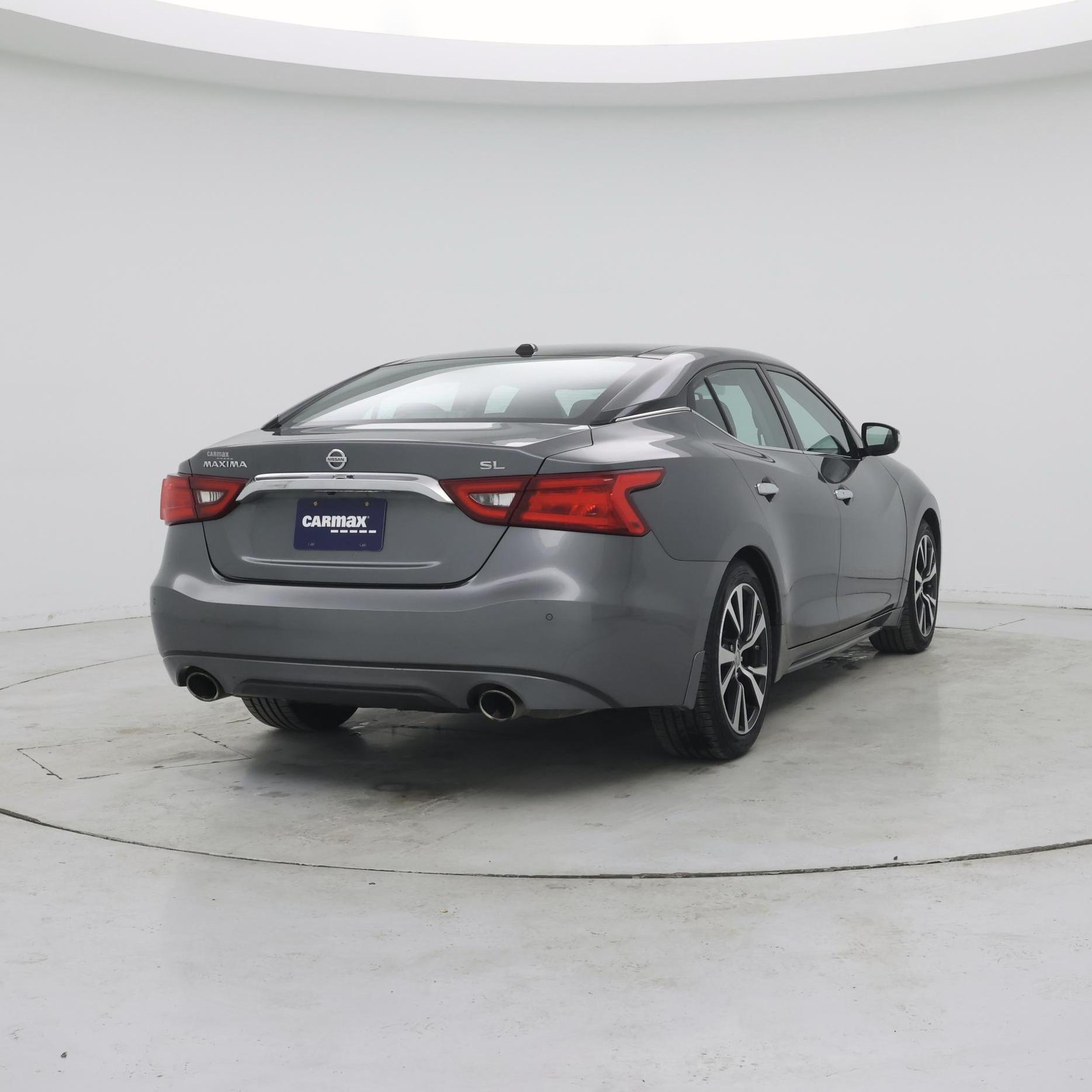 Thumbnail: 2017 Nissan Maxima - 8