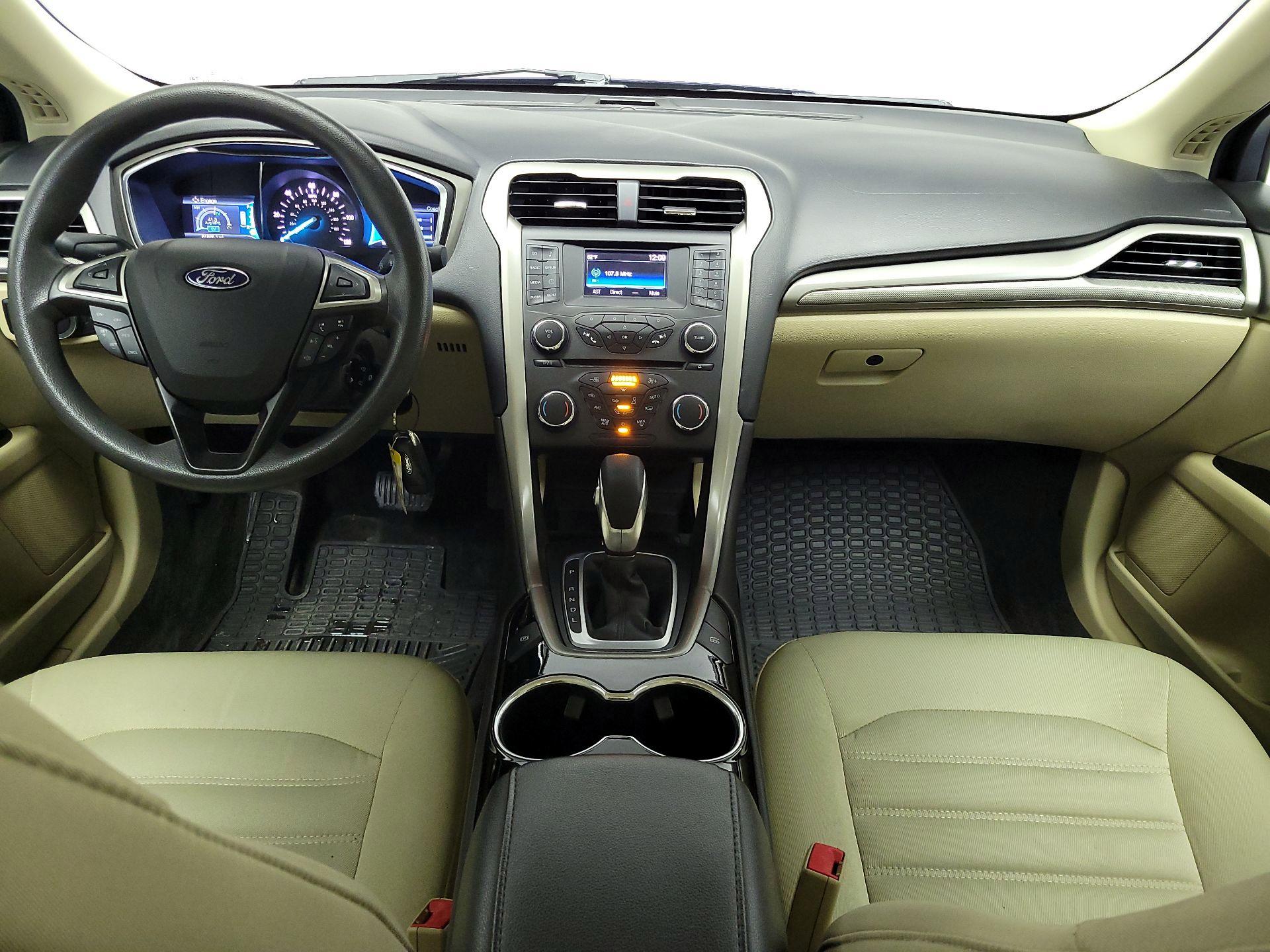 Thumbnail: 2016 Ford Fusion - 9