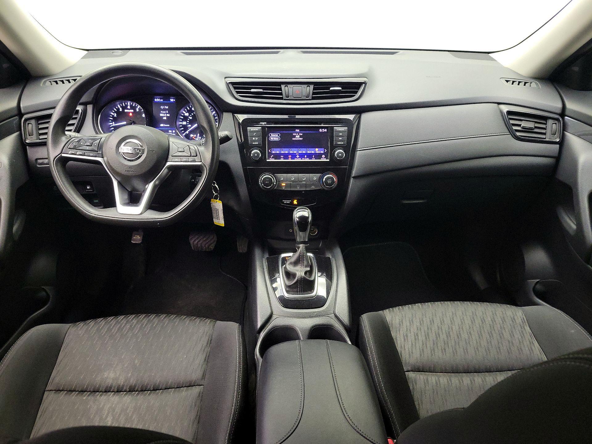 Thumbnail: 2018 Nissan Rogue - 9