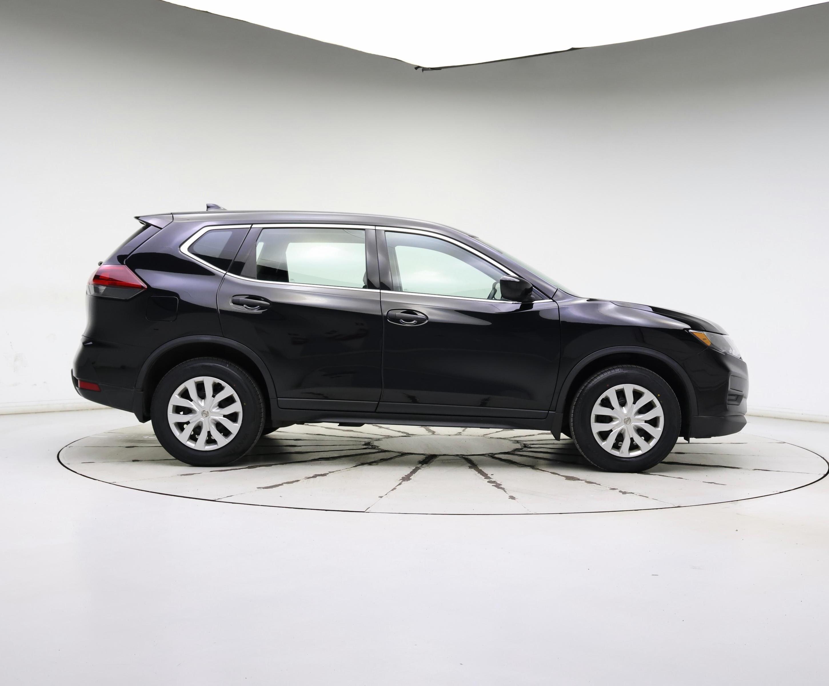 Thumbnail: 2018 Nissan Rogue - 7