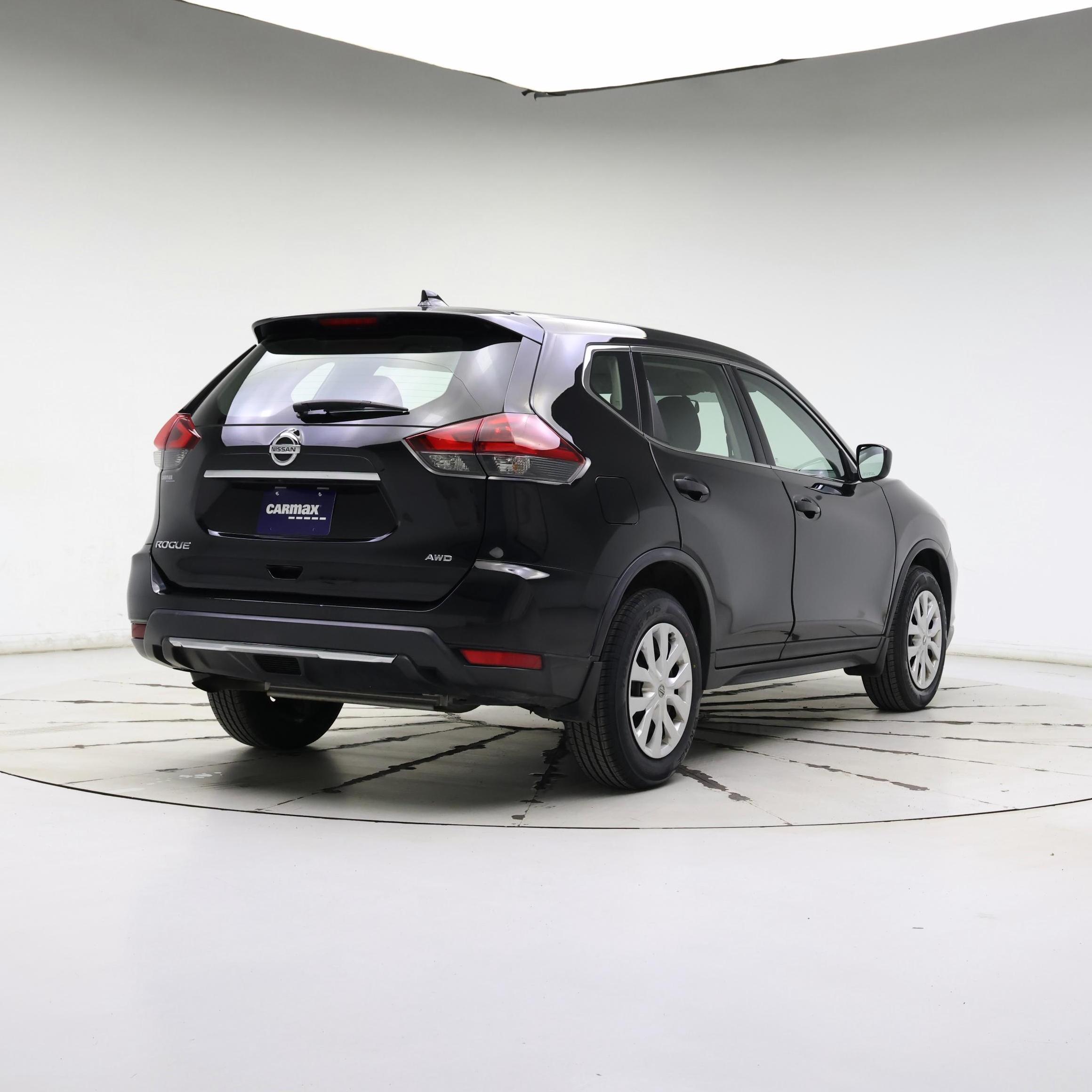 Thumbnail: 2018 Nissan Rogue - 8