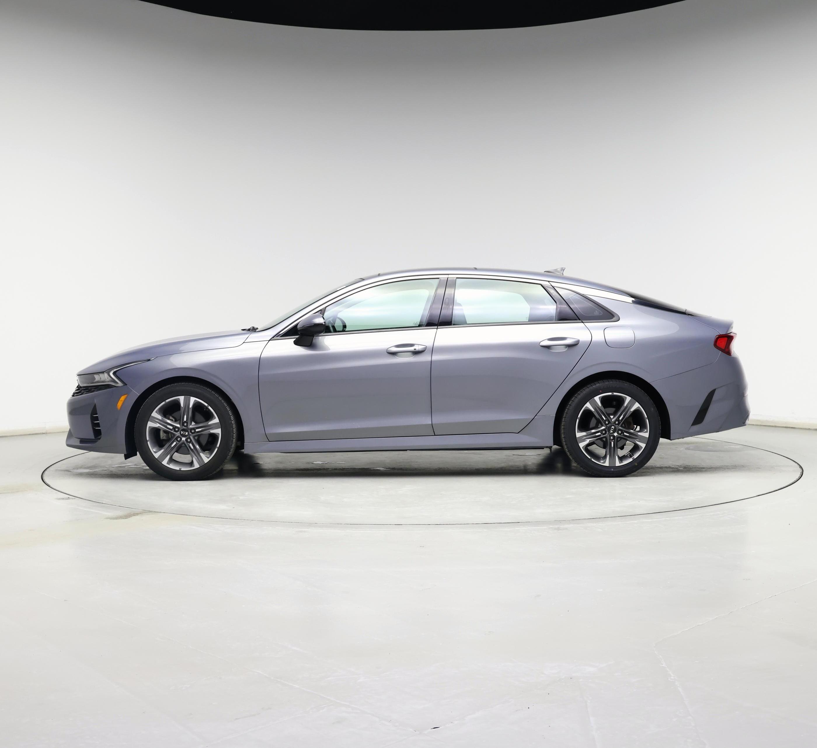 Thumbnail: 2021 Kia K5 - 3