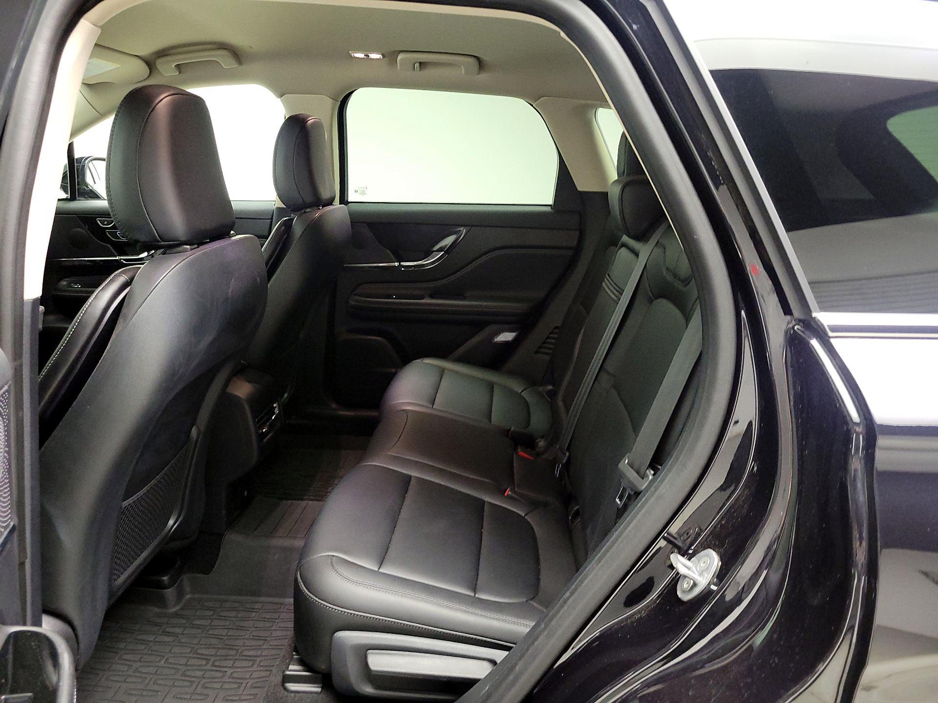 Thumbnail: 2024 Lincoln Corsair - 19