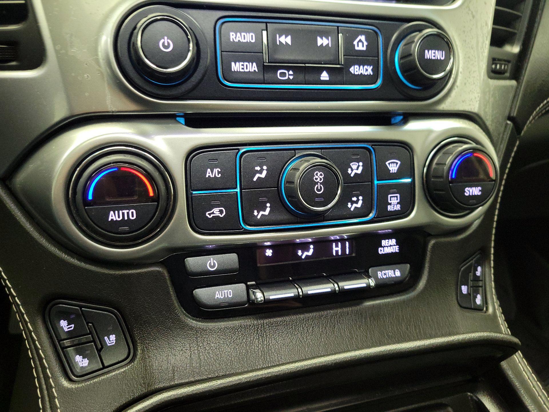 Thumbnail: 2018 Chevrolet Suburban - 17