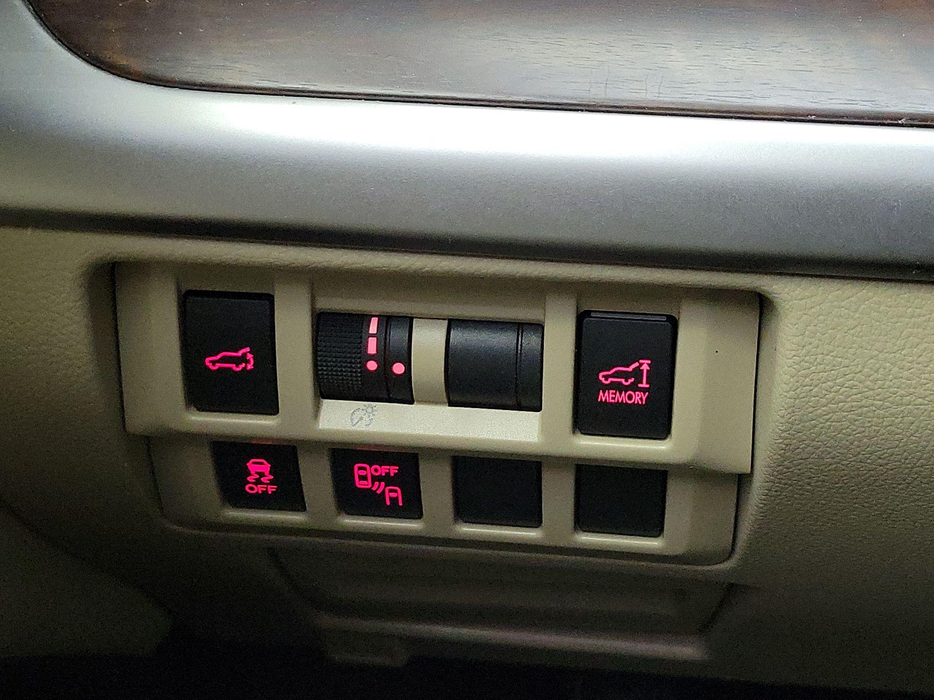 Thumbnail: 2015 Subaru Outback - 13