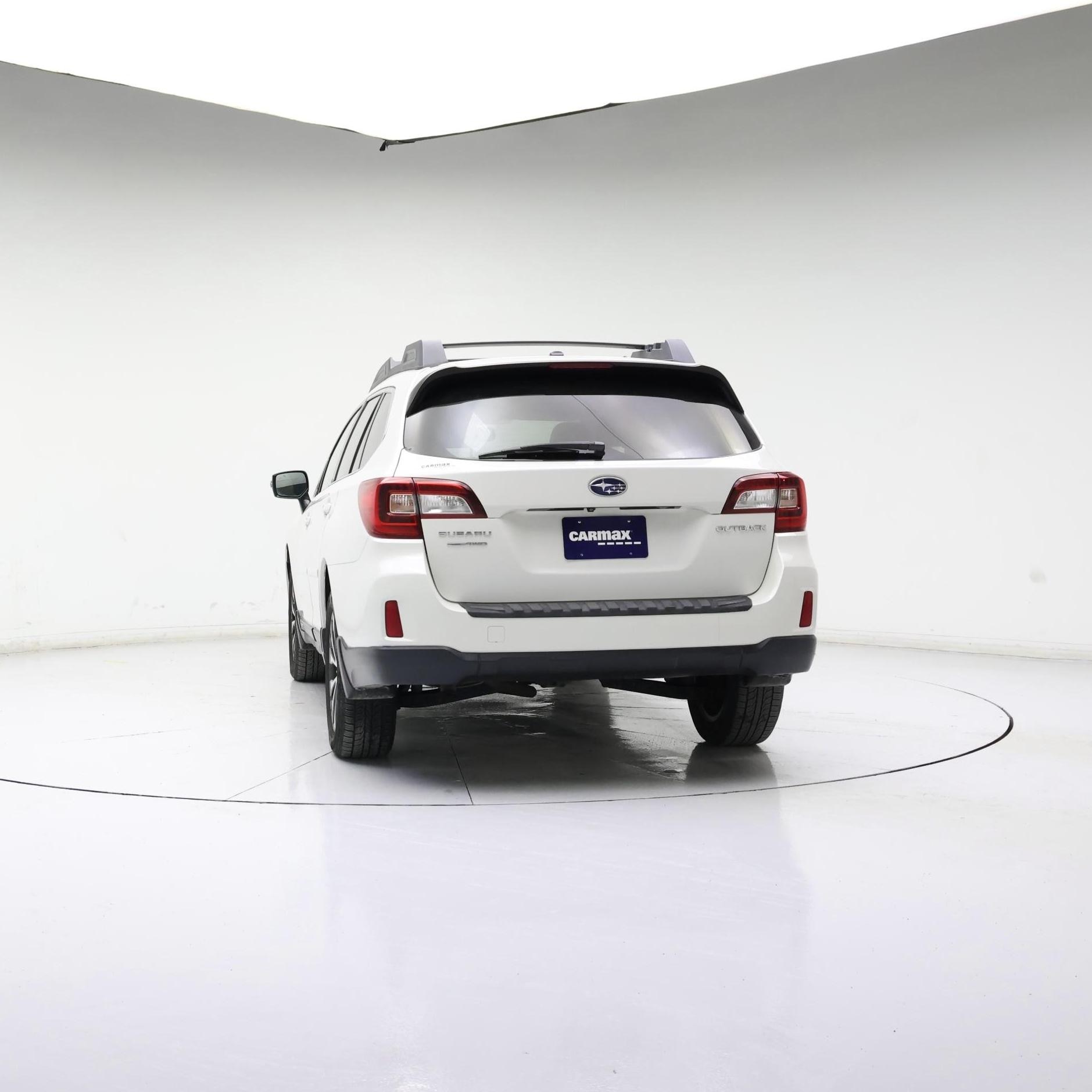 Thumbnail: 2015 Subaru Outback - 6