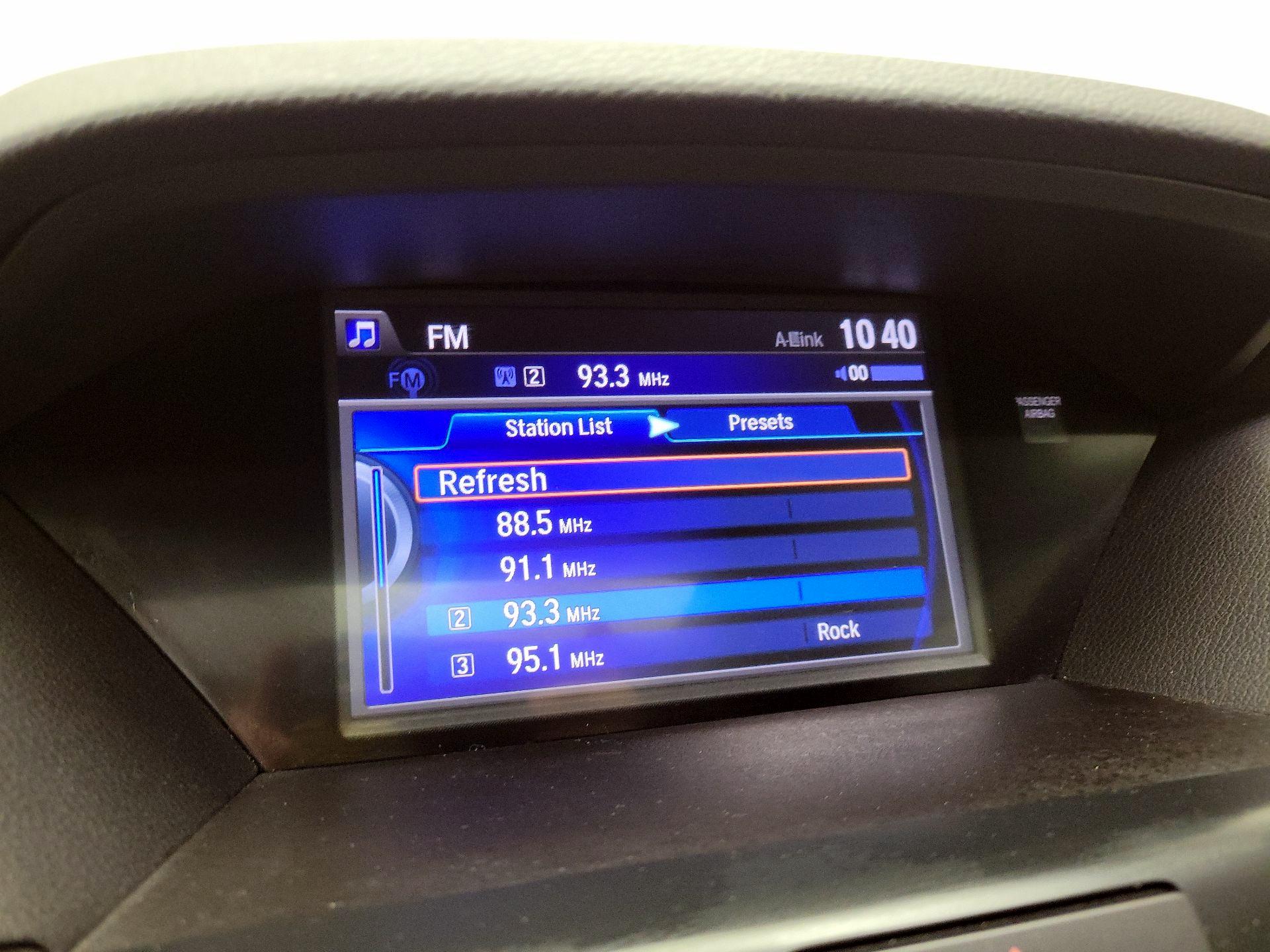 Thumbnail: 2017 Acura MDX - 16