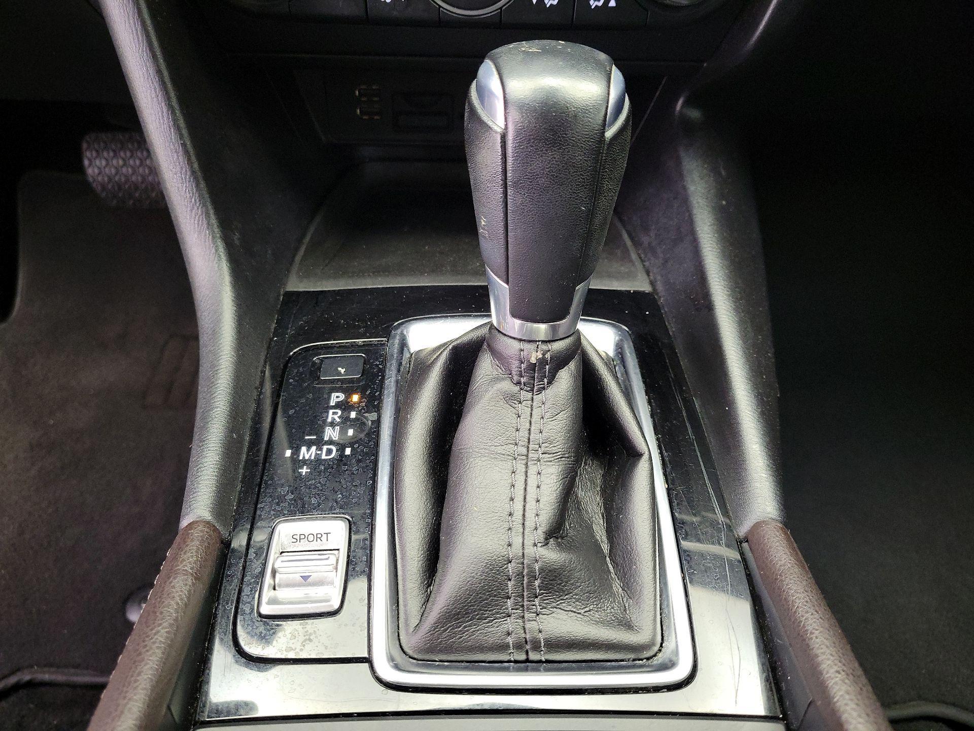 Thumbnail: 2018 Mazda Mazda3 - 16