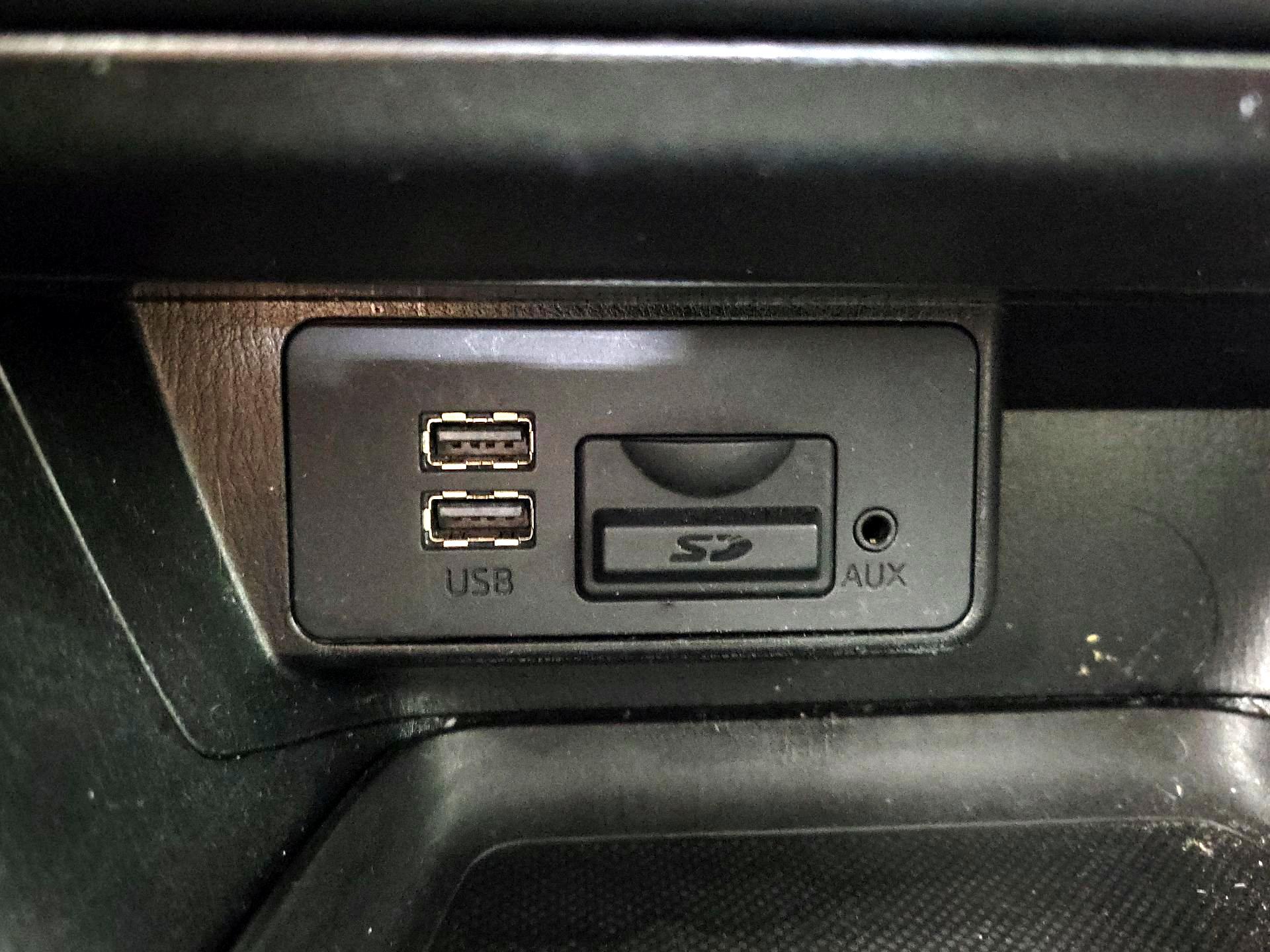 Thumbnail: 2018 Mazda Mazda3 - 17