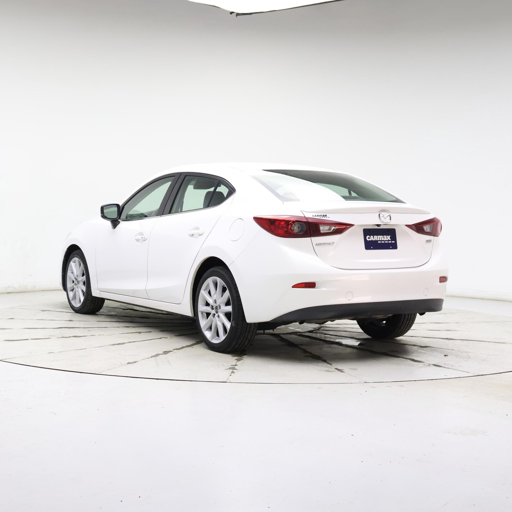 Thumbnail: 2018 Mazda Mazda3 - 2